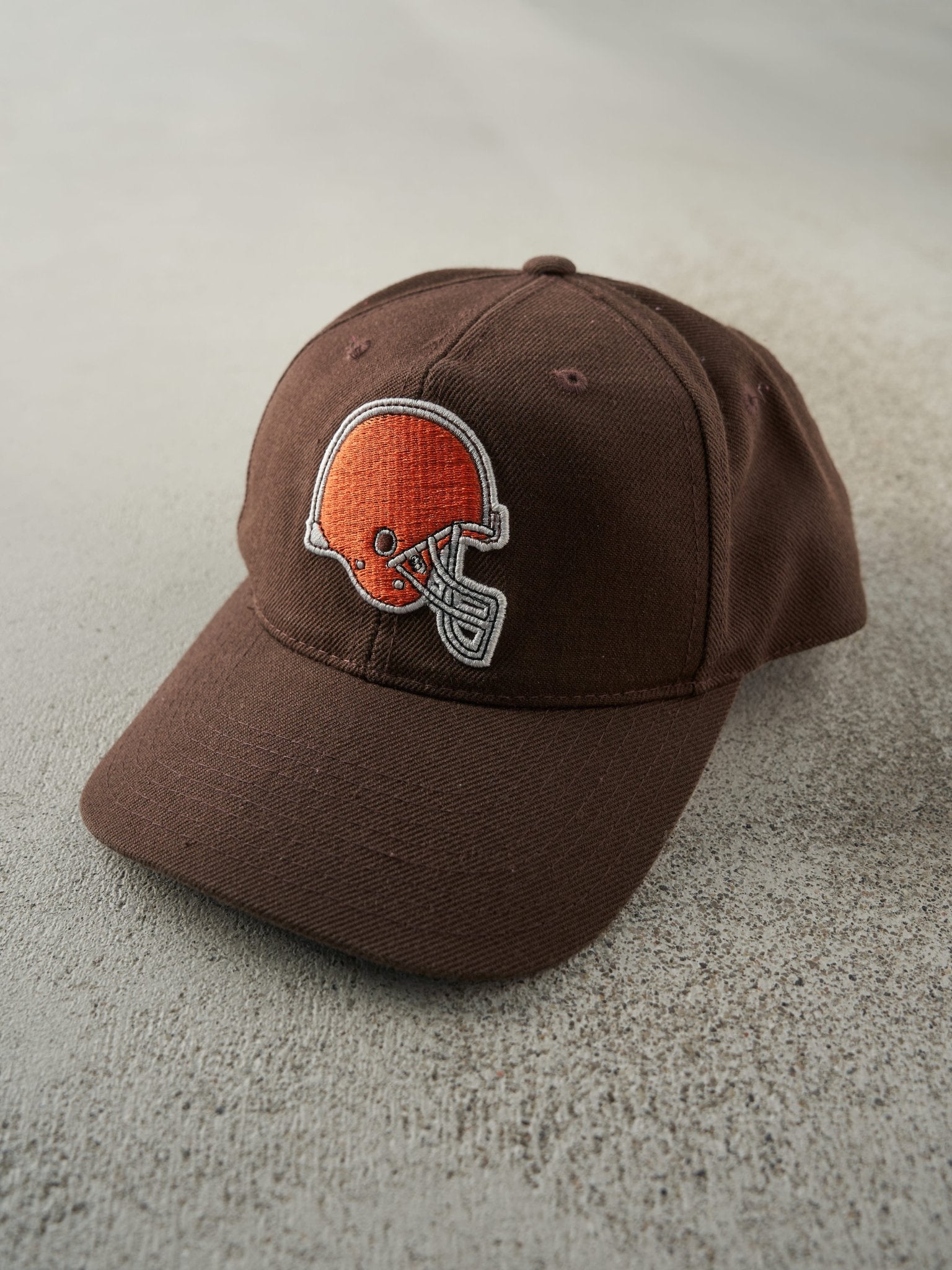 Vintage 90s Brown Embroidered Cleveland Browns NFL Snapback Hat