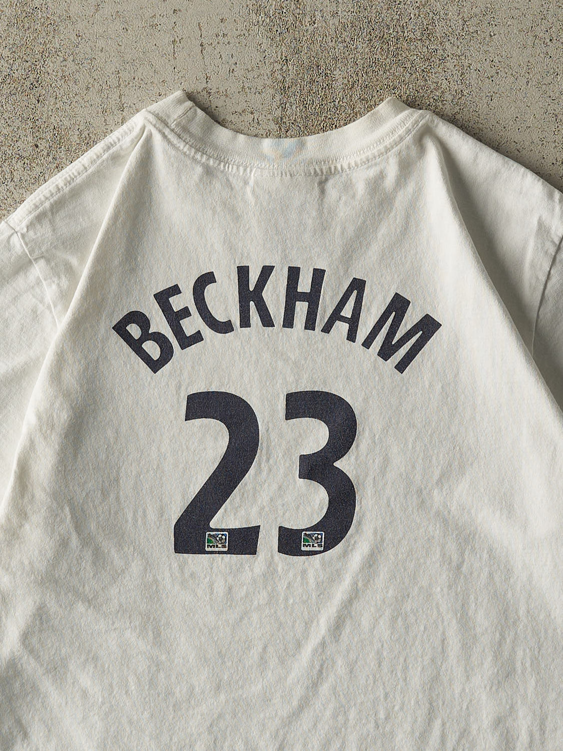 Vintage Y2K White LA Galaxy David Beckham #23 Tee (M/L)