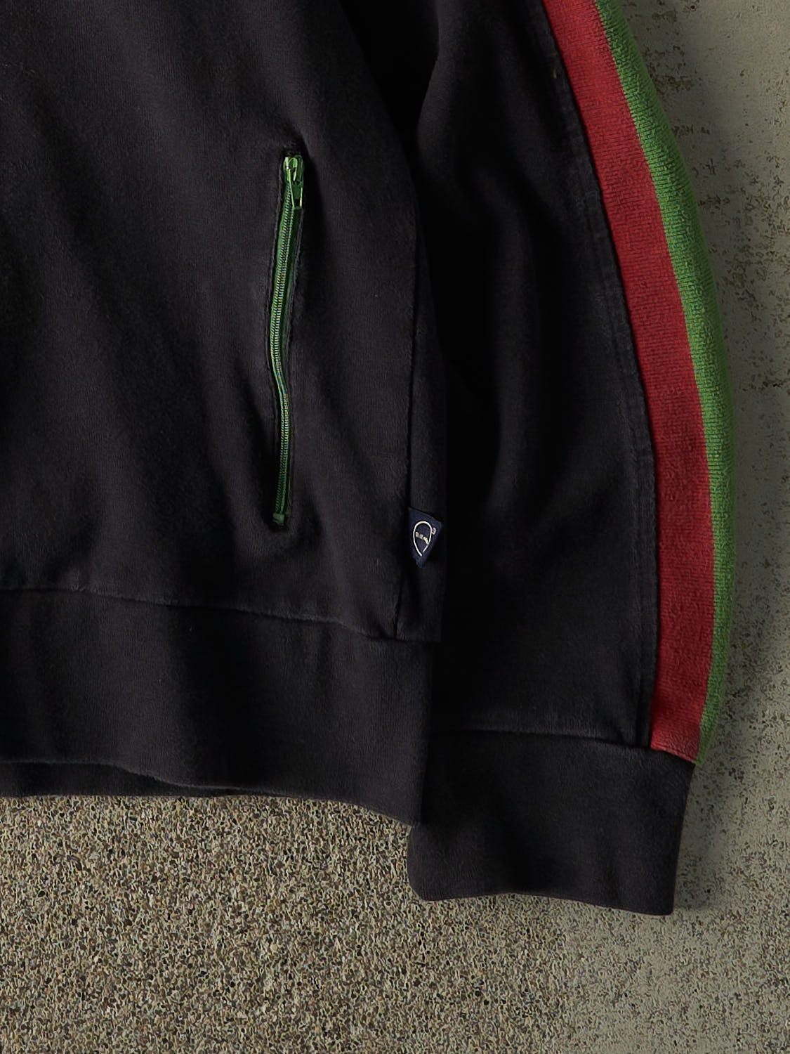 Vintage Y2K Faded Black Italia Embroidered Zip Up Track Jacket (L/XL)
