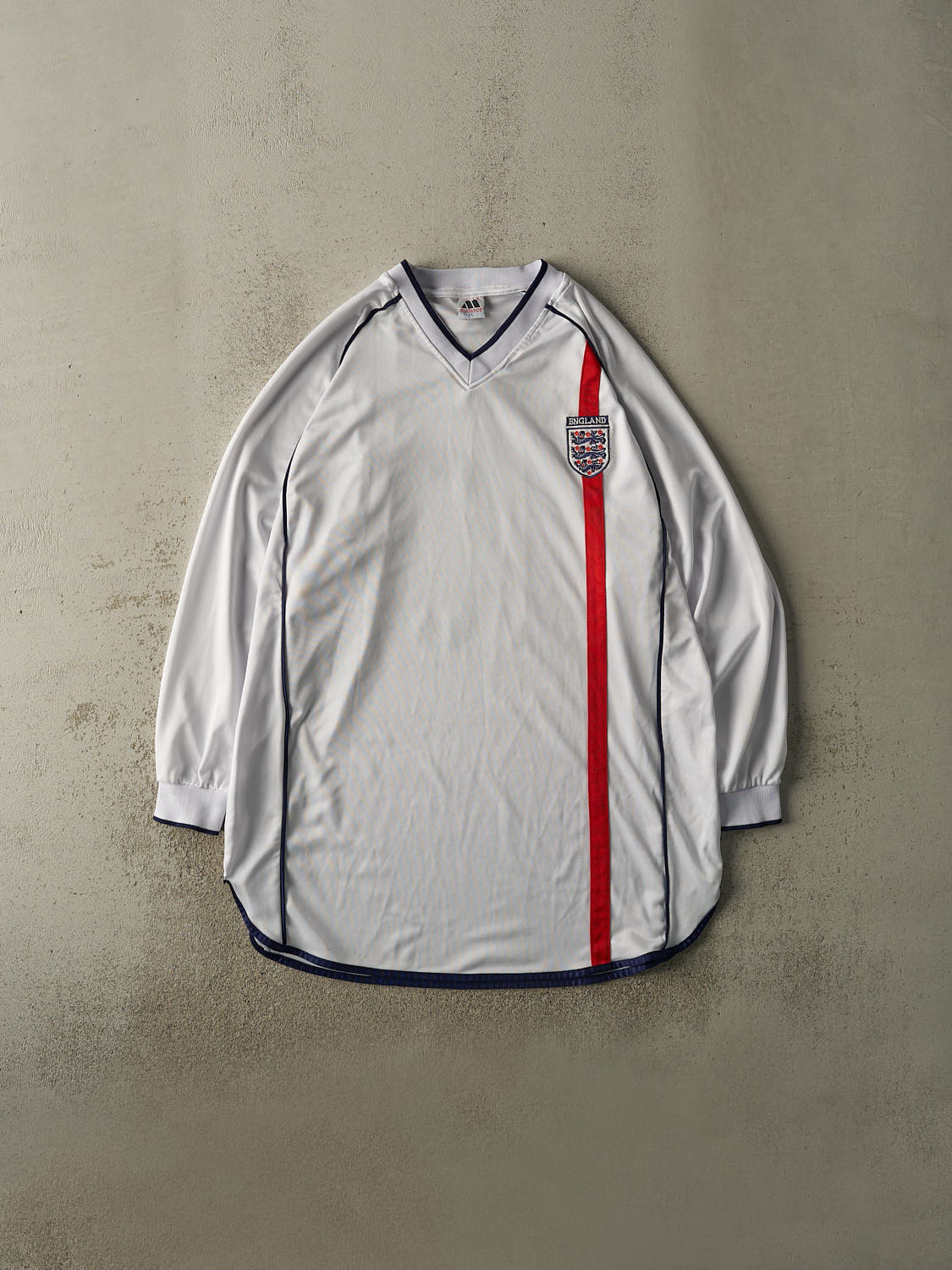Vintage Y2K White England #10 Michael Owen Long Sleeve Jersey (XXL/XXL)