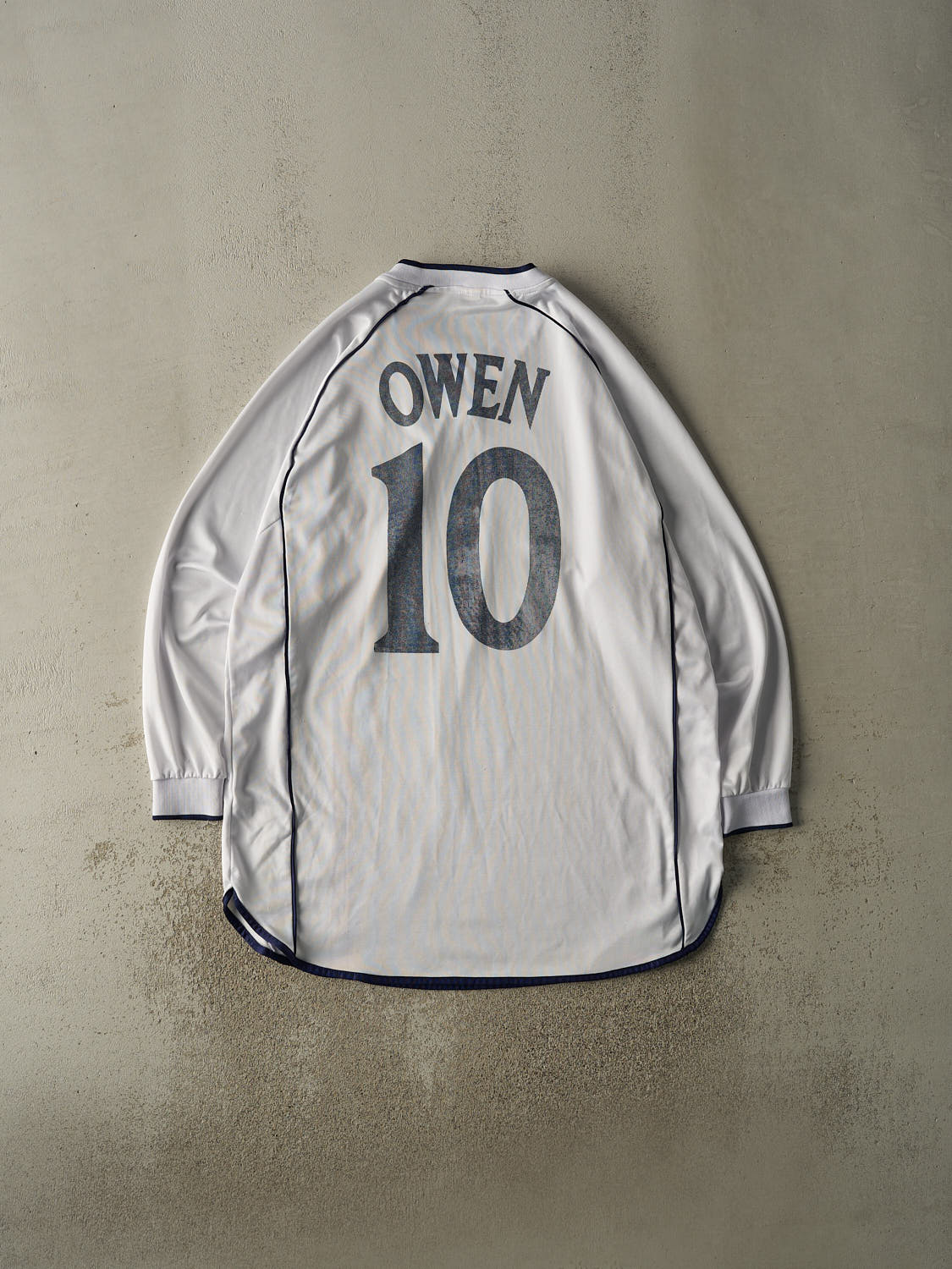 Vintage Y2K White England #10 Michael Owen Long Sleeve Jersey (XXL/XXL)