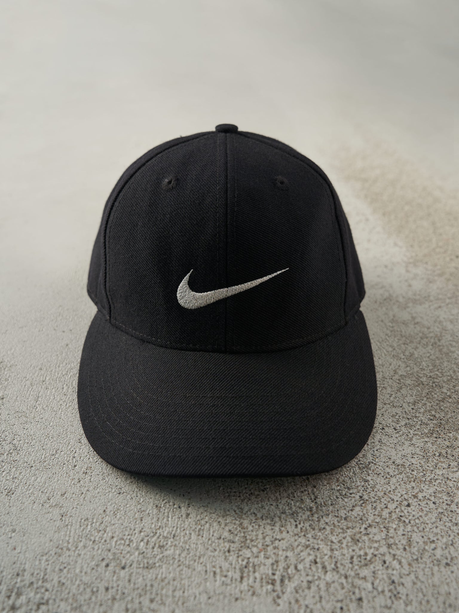 Vintage 90s Black Nike Swoosh Fitted Hat 7 1 8