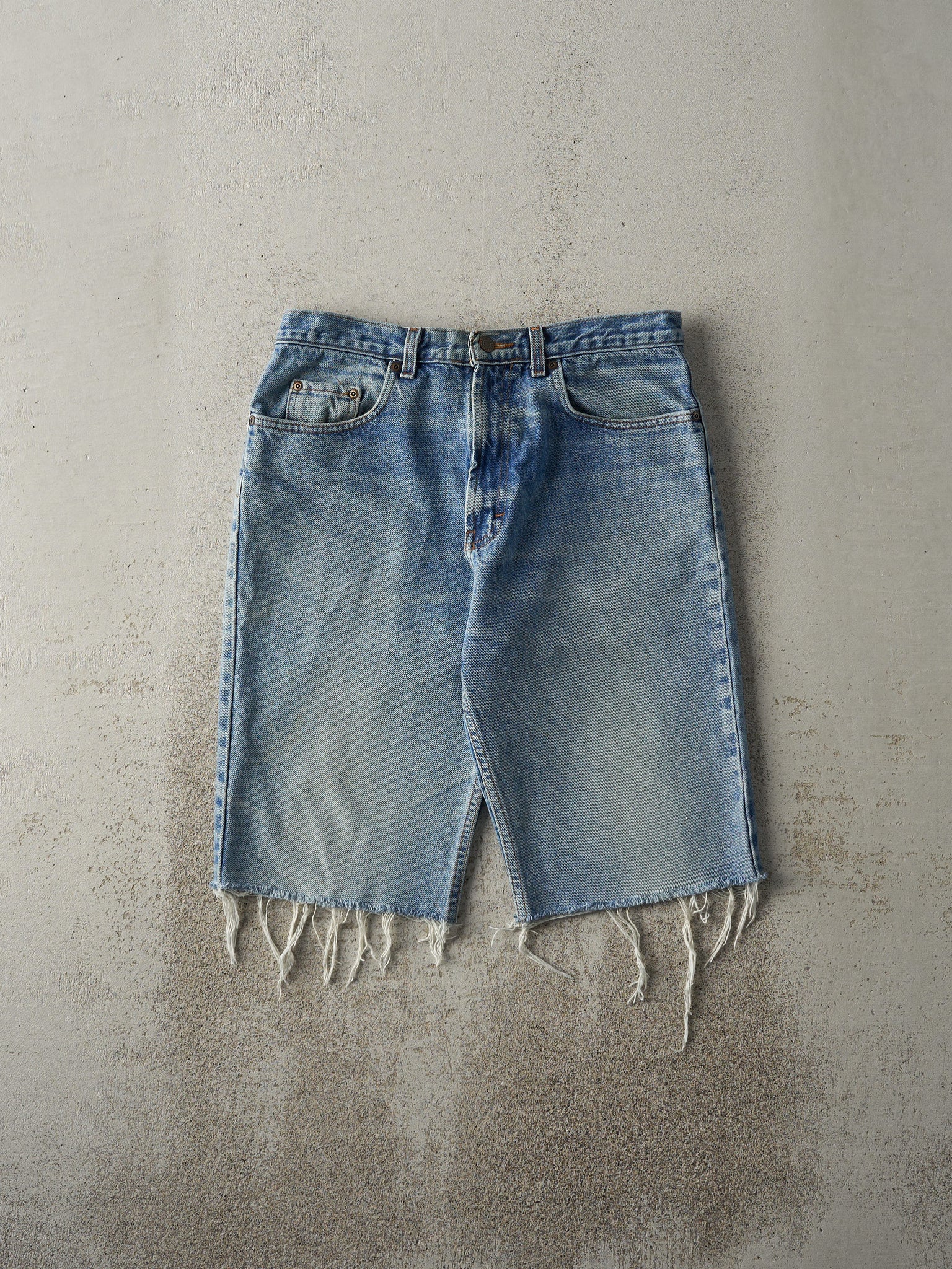 Vintage 90s Light Wash Kirkland Cut-Off Jean Shorts (33x12.5)