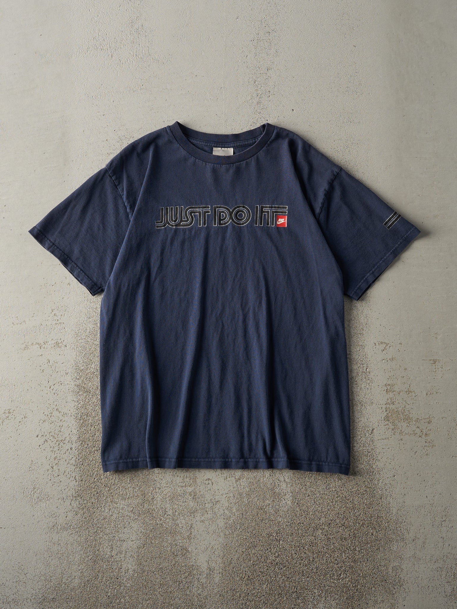 Vintage Y2K Navy Blue "Just Do It" Nike Tee (M)