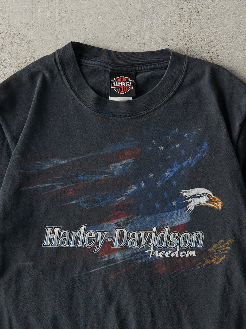 Vintage 03' Faded Black Elgin Illinois Harley Davidson Tee (XS)