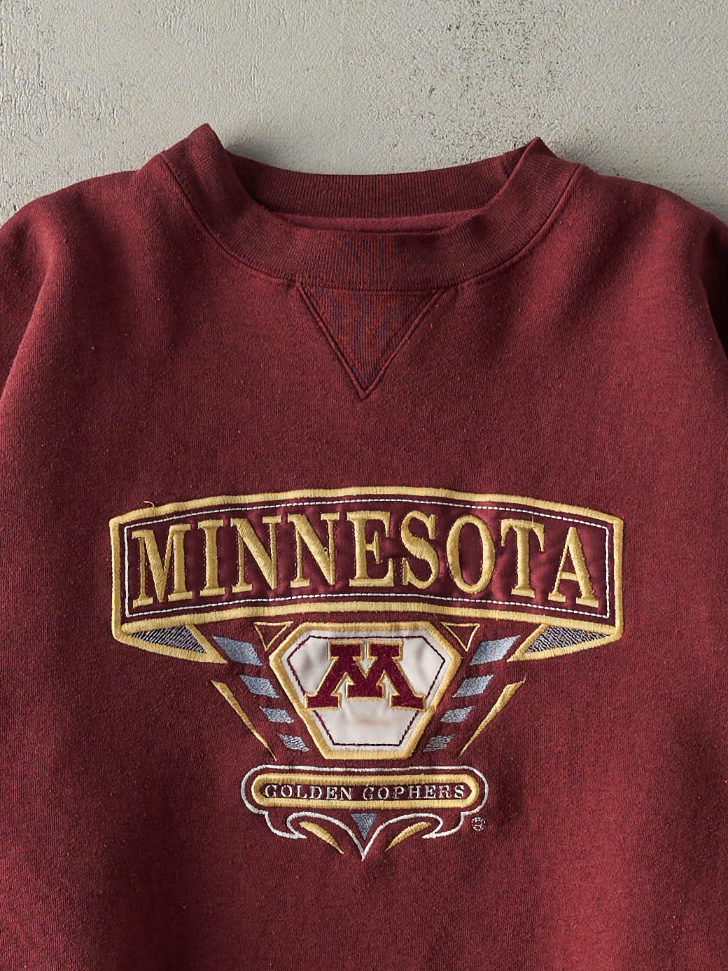 Vintage 90s Burgundy Embroidered Minnesota Golden Gophers Boxy Crewneck (L)