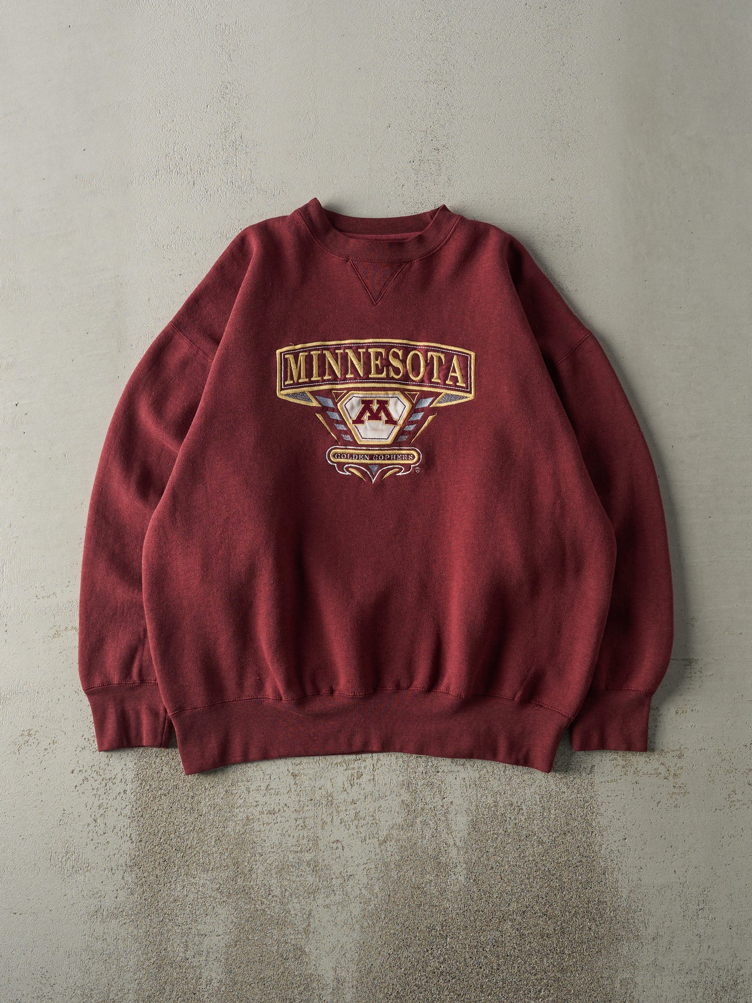 Vintage 90s Burgundy Embroidered Minnesota Golden Gophers Boxy Crewneck (L)