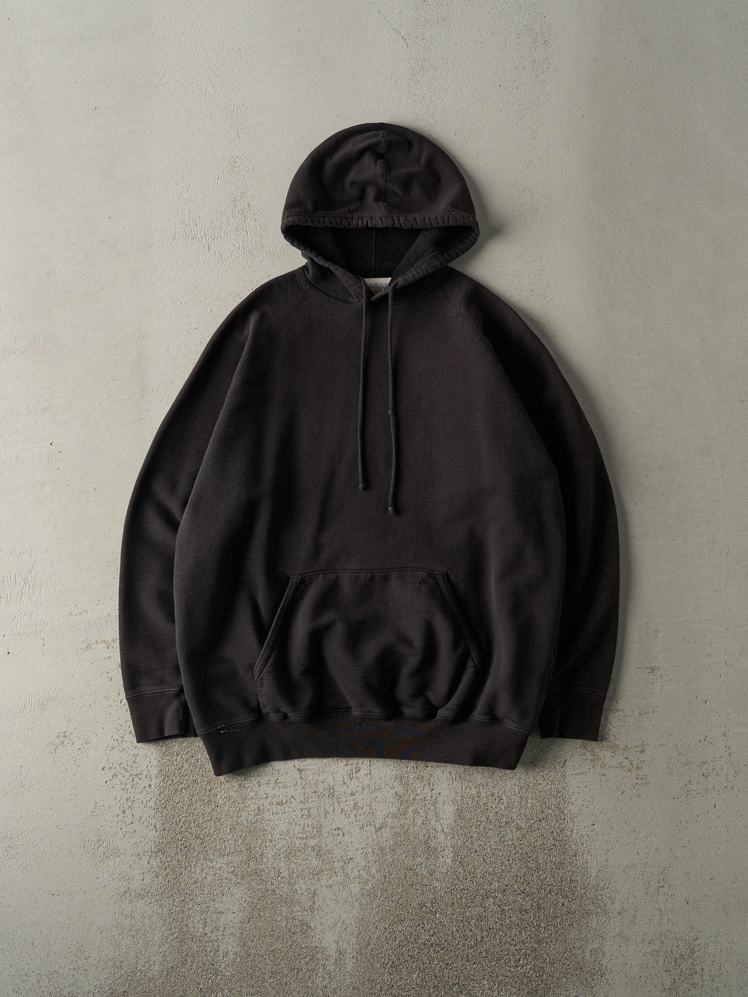 Vintage Y2K Black Wind River Blank Hoodie (M/L)