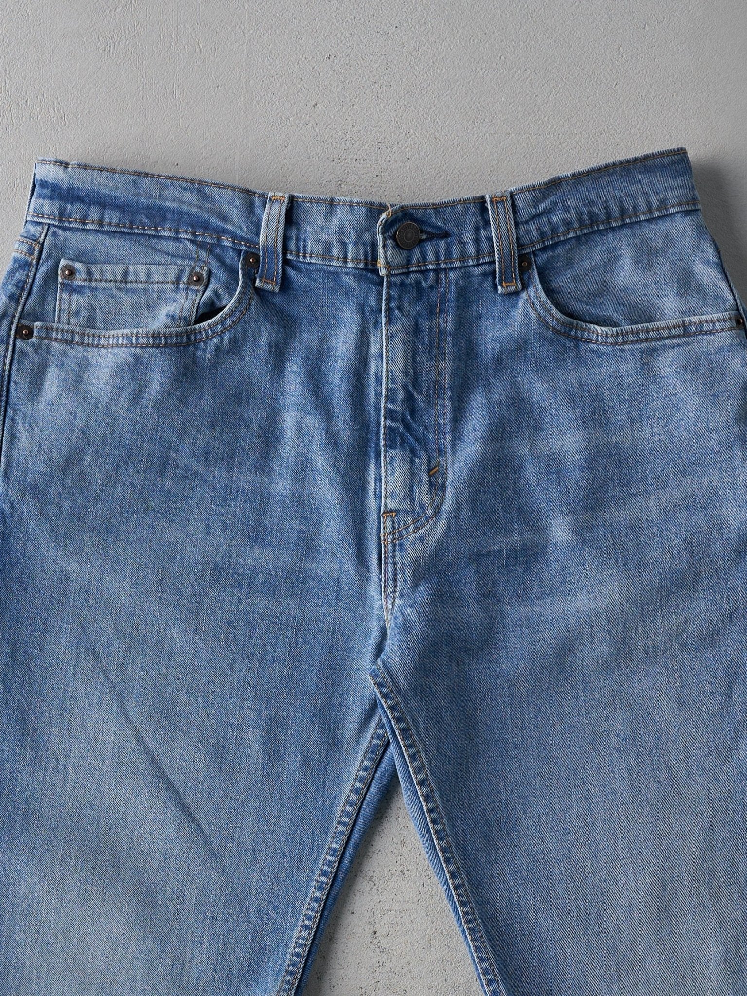 Vintage Y2K Mid Wash Levi's 505 Cut Off Denim Shorts (34x10)