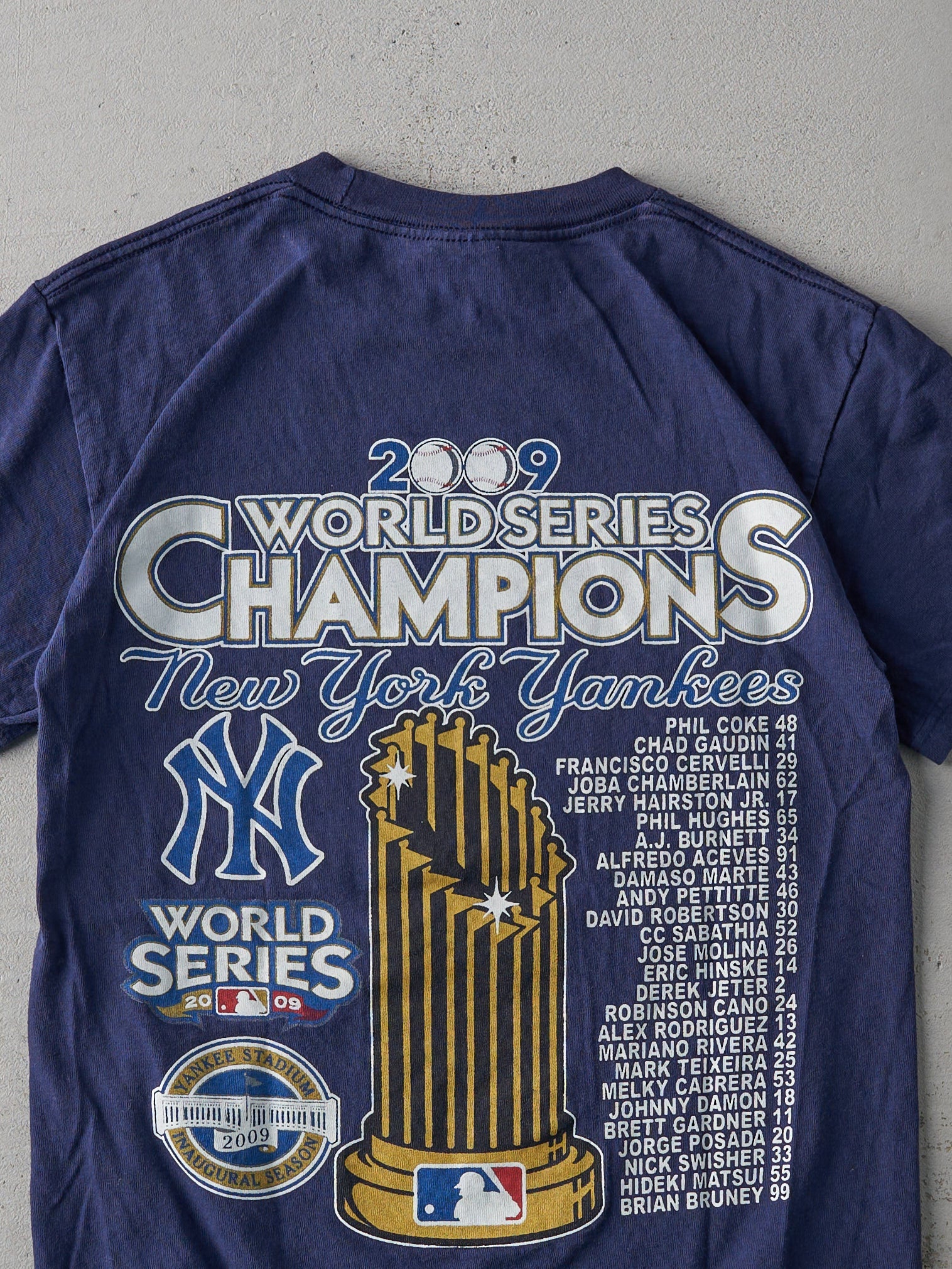 Vintage 09' Navy New York Yankees World Series Champions Tee (XS)