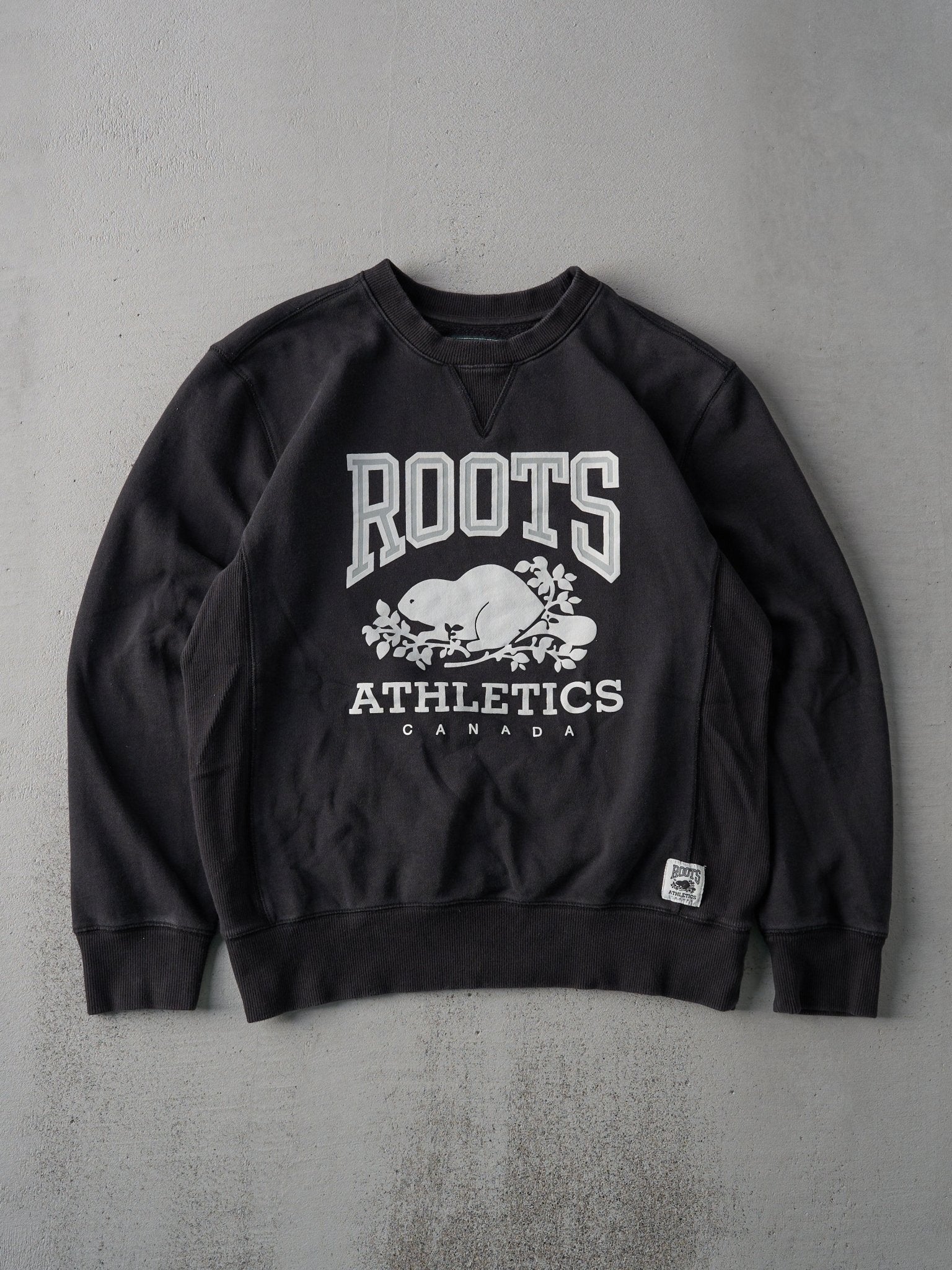Vintage 90s Black Roots Canada Crewneck (M)