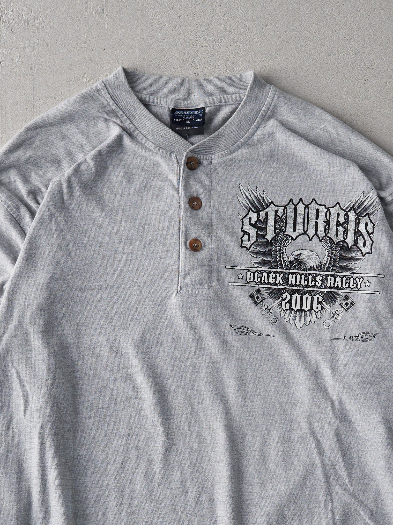 Vintage 06' Grey Sturgis Black Hills Rally Quarter Button Long Sleeve (L)