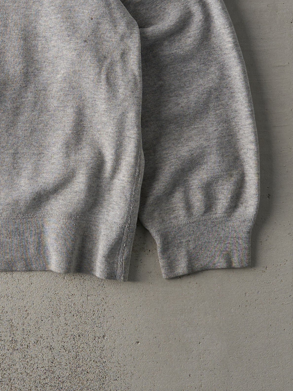 Vintage Y2K Light Grey Calvin Klein Jeans Boxy Crewneck (M)