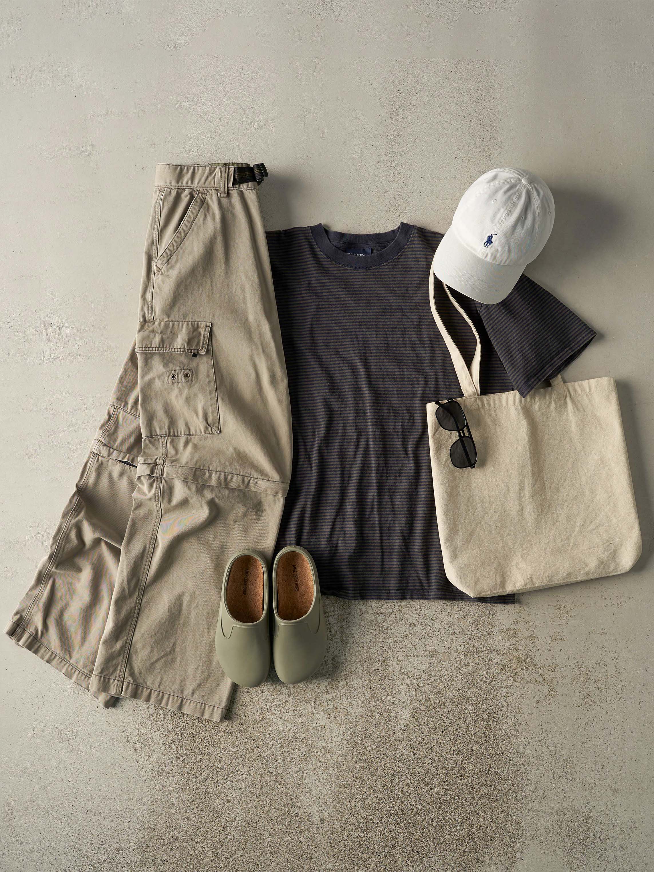 Vintage 90s Beige Cargo Zip Off Pants (32.5x30)