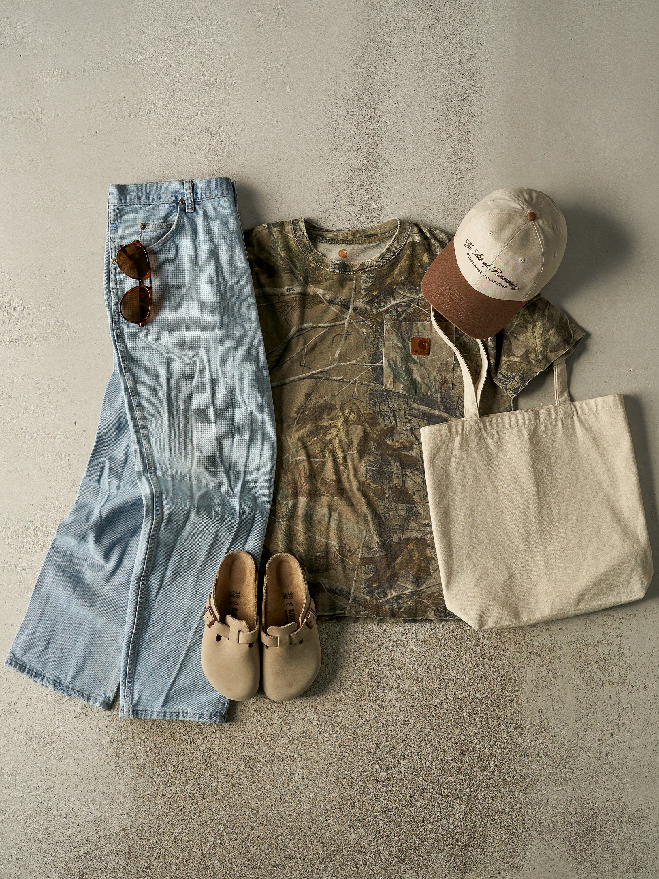 Vintage 90s Light Wash Wrangler Jeans (35x28.5)