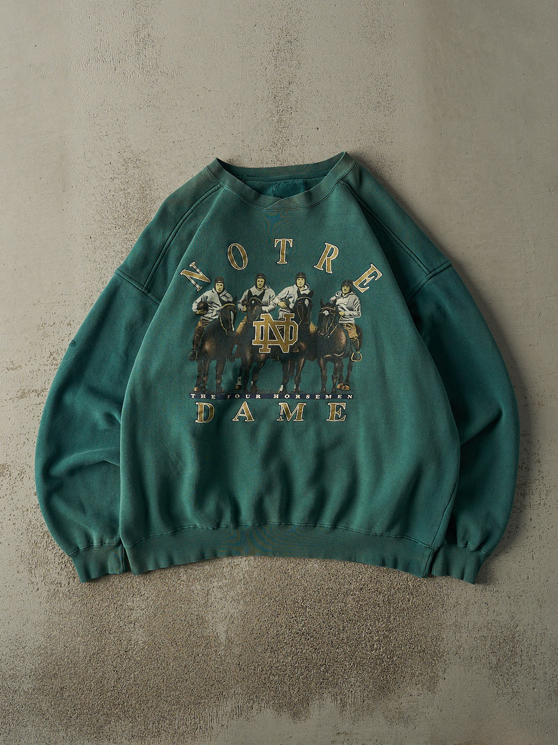Vintage 90s Green University of Notre Dame Fighting Irish Crewneck (XL/XXL)