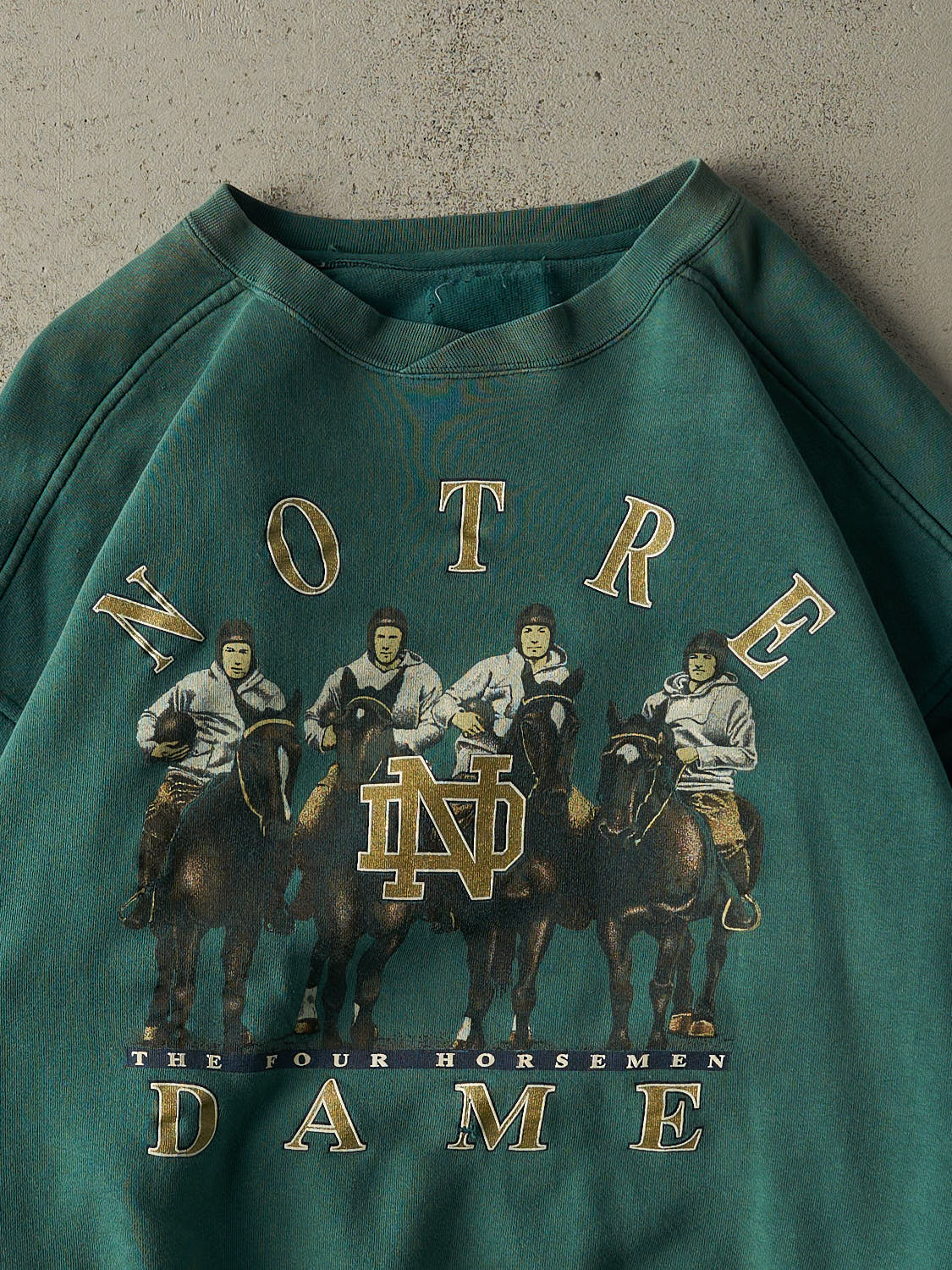 Vintage 90s Green University of Notre Dame Fighting Irish Crewneck (XL/XXL)