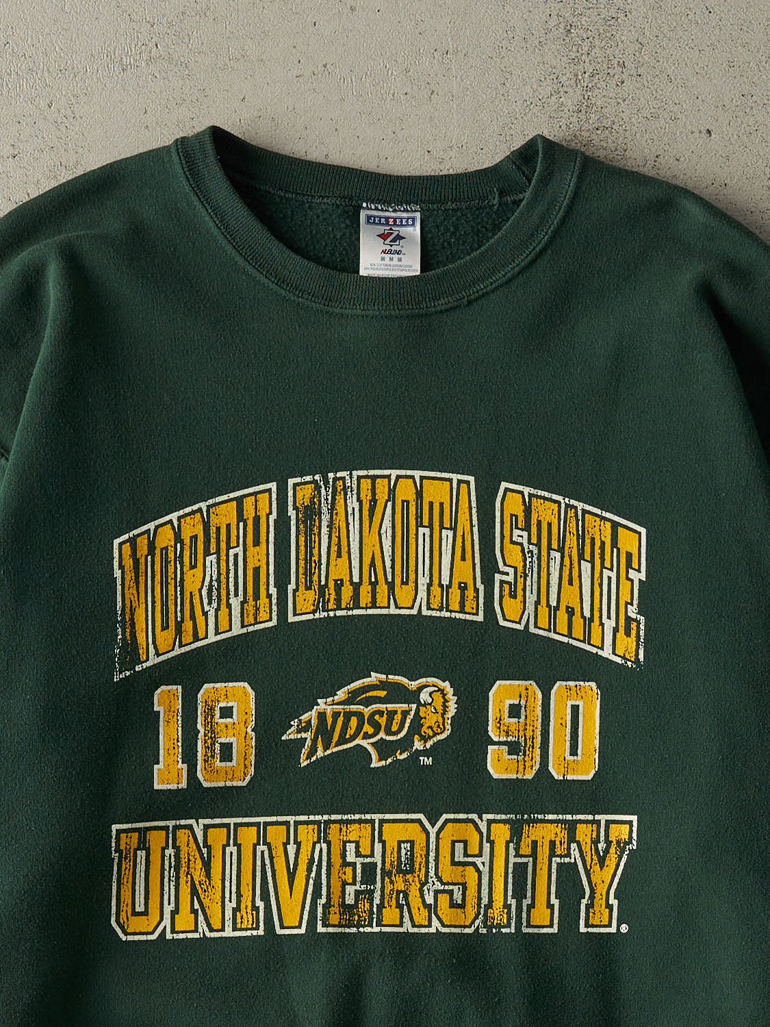 Vintage Y2K Green North Dakota State University Crewneck (M)