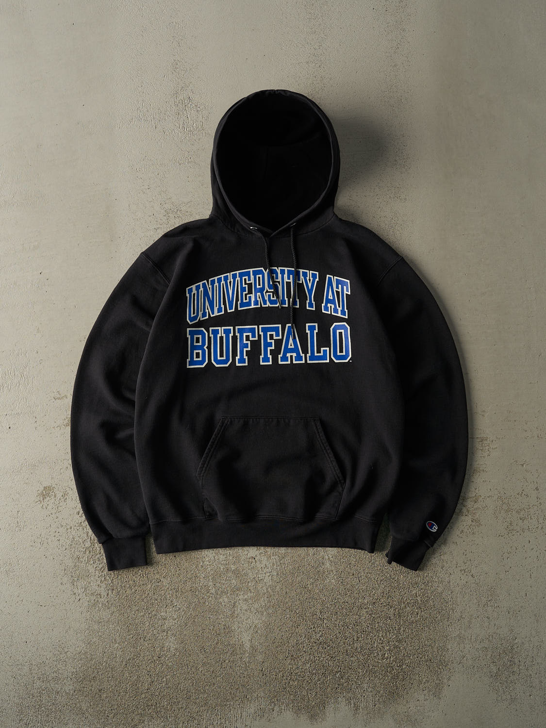 Vintage Y2K Black University at Buffalo Champion Hoodie (S/M)