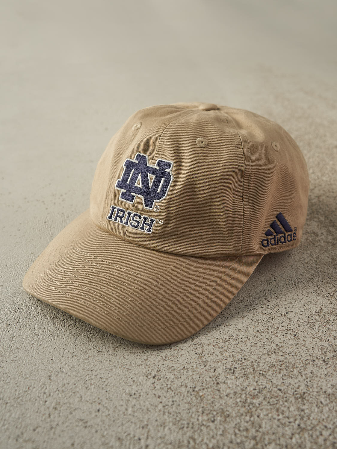 Vintage Y2K Beige Notre Dame Fighting Irish x Adidas Strapback
