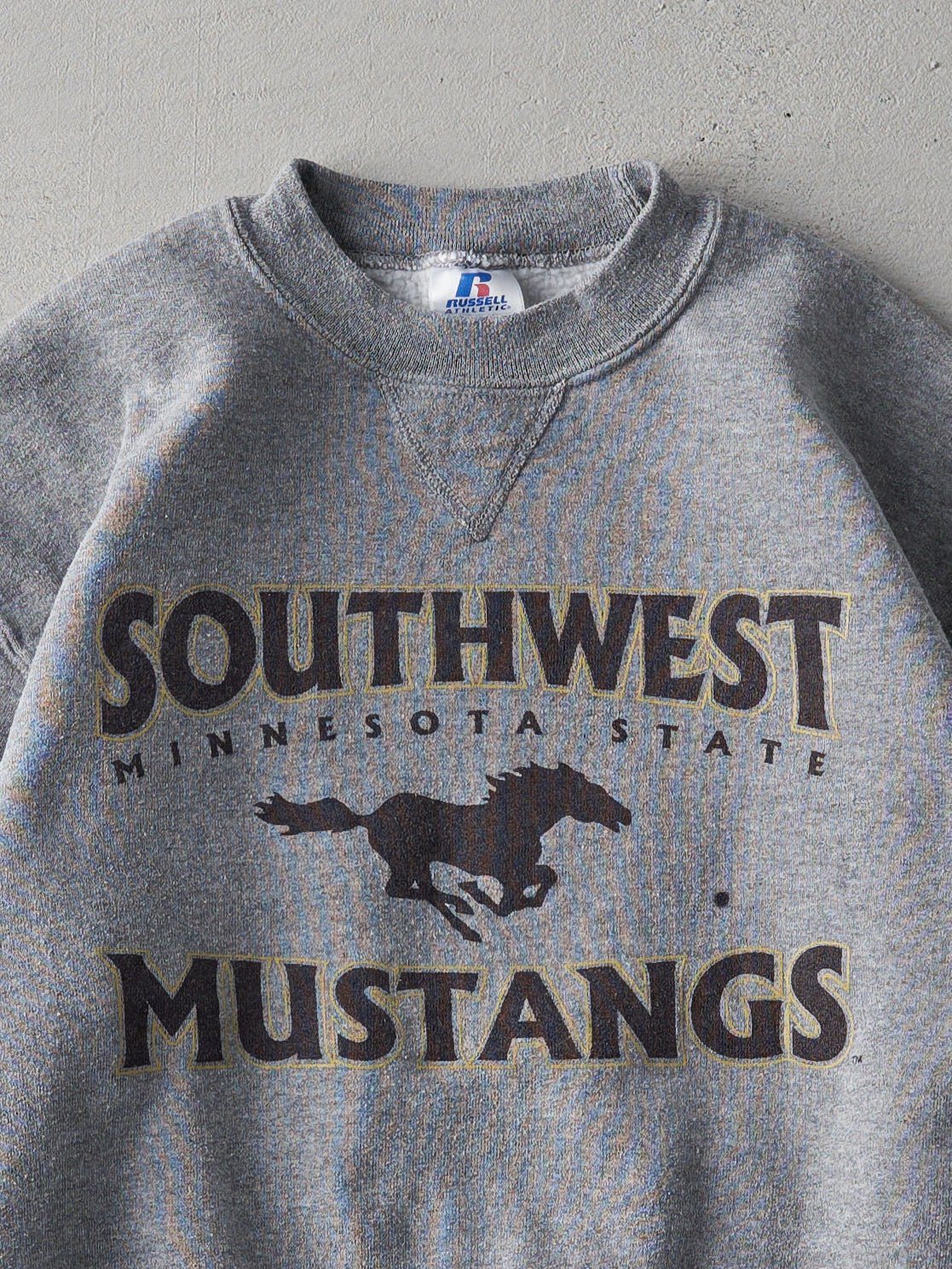 Vintage 90s Grey Southwest Mustangs Russell Athletics Crewneck (S)