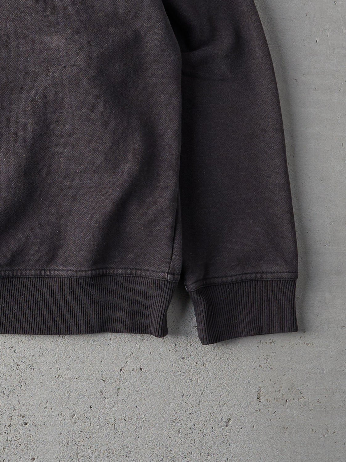 Vintage 90s Faded Black Reebok Boxy Crewneck (L)