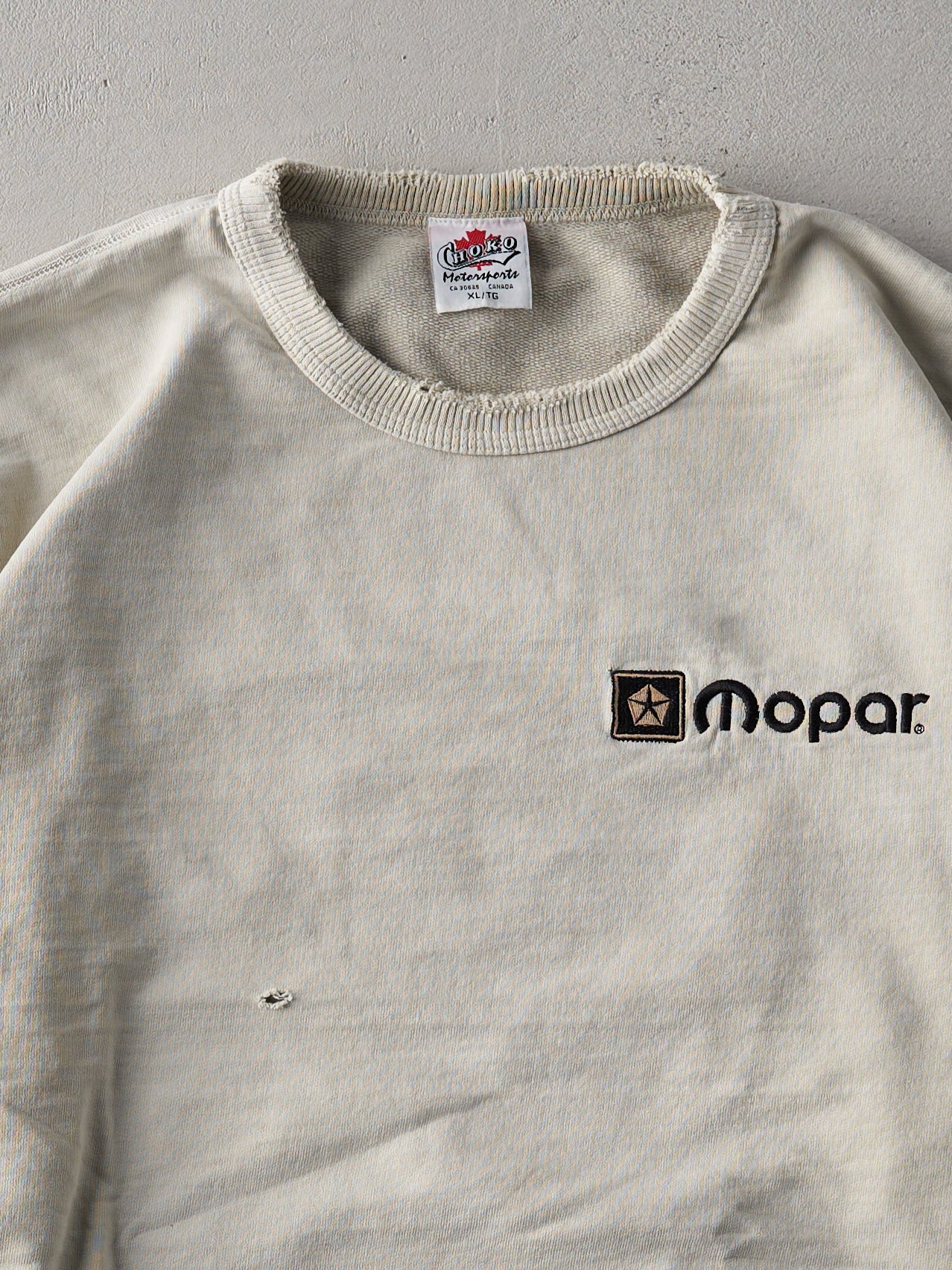 Vintage 90s Washed Beige Mopar Crewneck (L/XL)