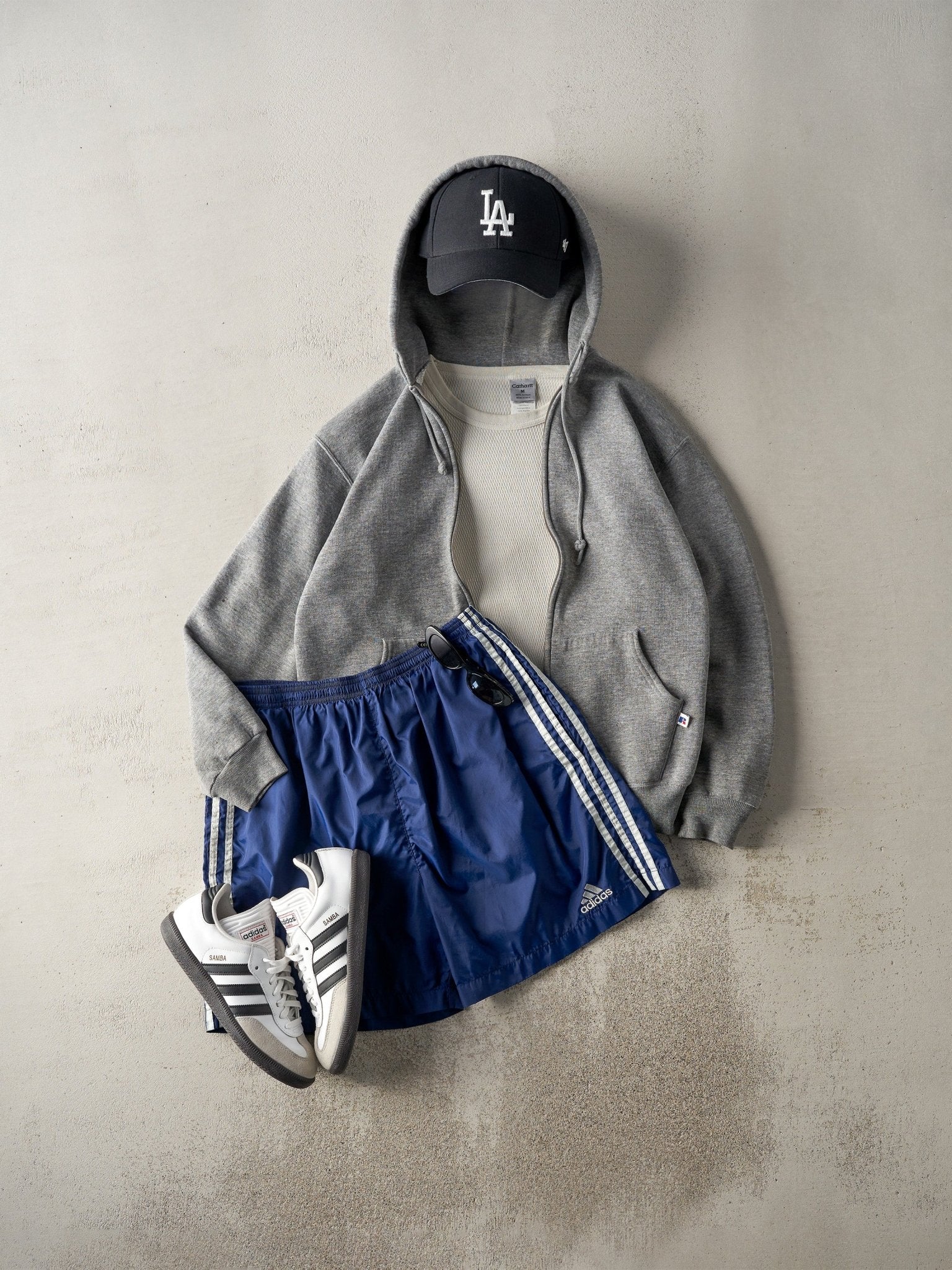 【USA製】Russell Athleticジップアップパーカー 90s グレー Vintage 90s Grey Russell Athletic Zip Up Hoodie (M) – Rebalance
