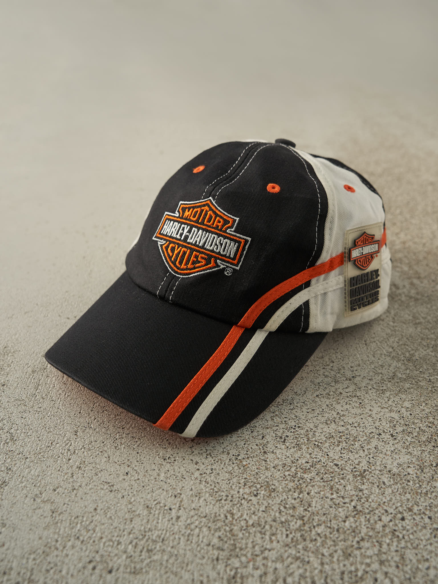 Vintage Y2K Black & White Harley Davidson Embroidered Velcro Hat