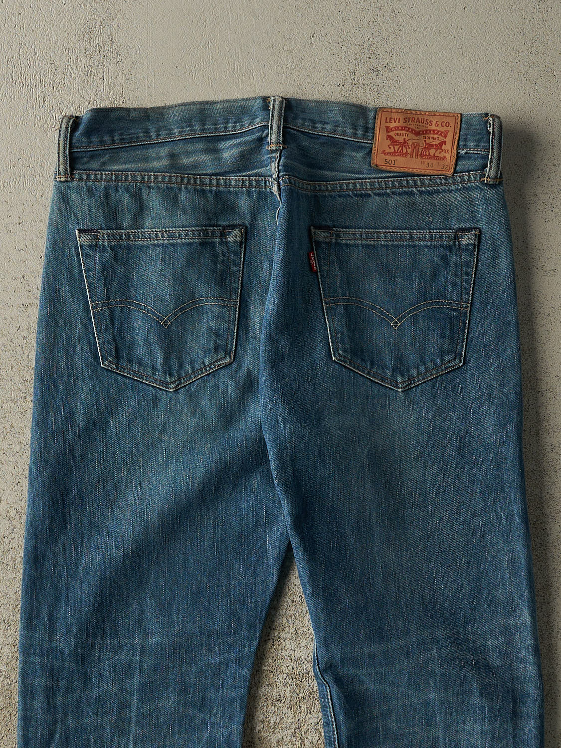Vintage Y2K Dark Wash Levi's 501 Jeans (34x30)