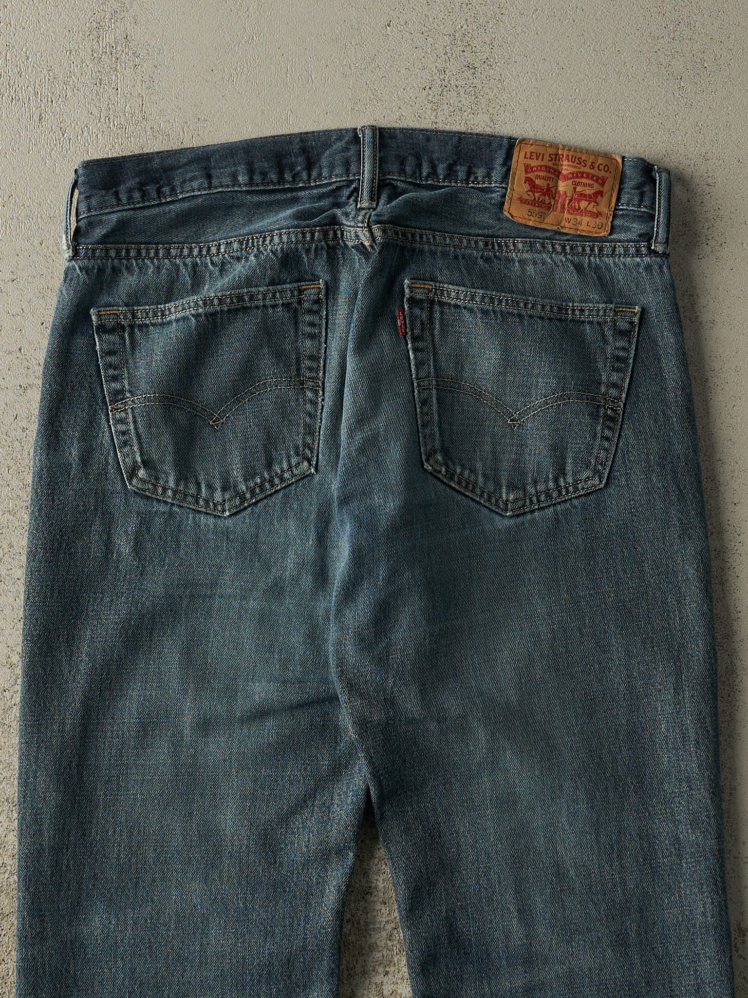 Vintage Y2K Dark Wash Levi's 559 Jeans (34x28)