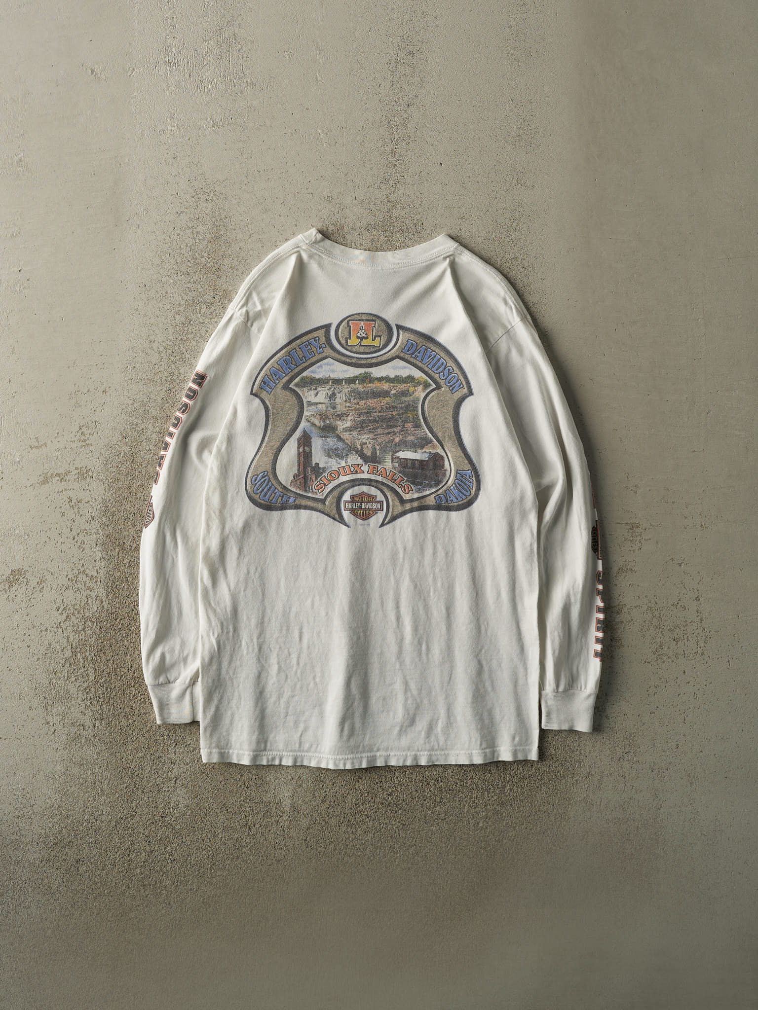 Vintage 00' White Sioux Falls, South Dakota Harley Davidson Long Sleeve (S/M)