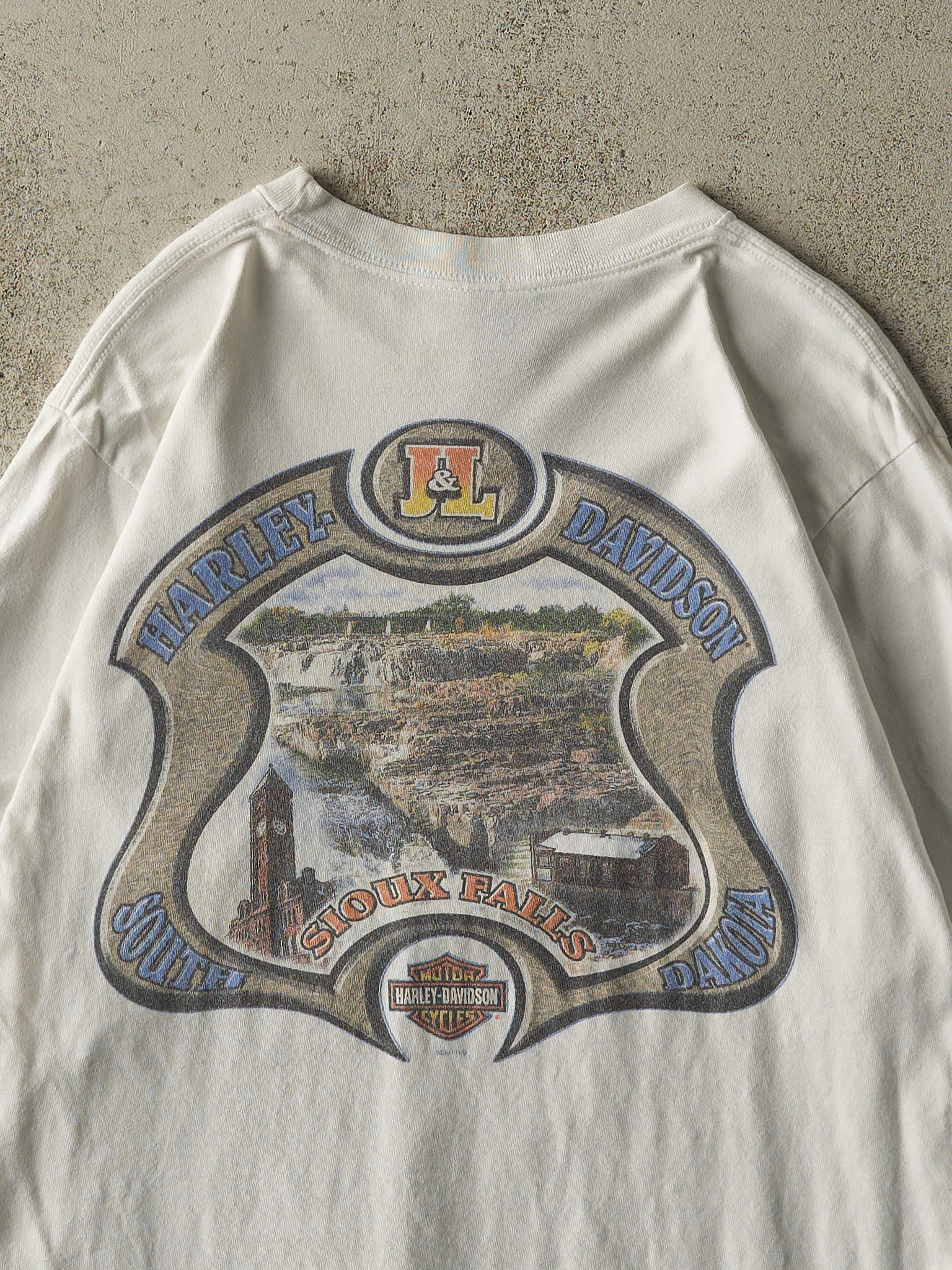 Vintage 00' White Sioux Falls, South Dakota Harley Davidson Long Sleeve (S/M)