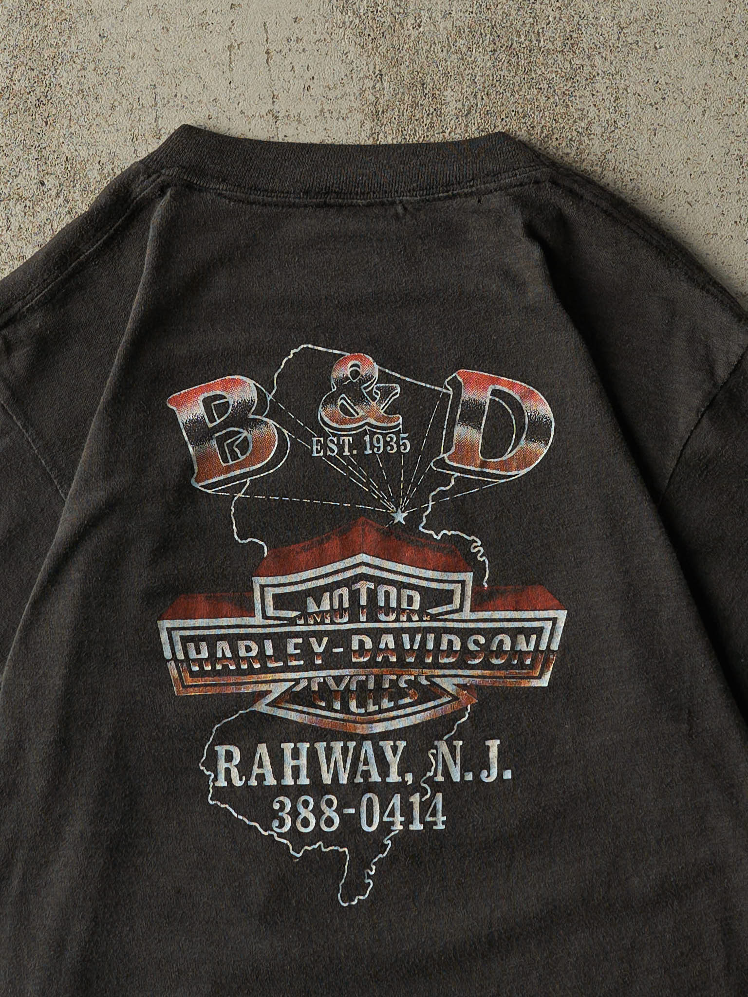Vintage 80s Faded Black Rahway NJ Harley Davidson 3D Emblem Single Stitch Tee (S)