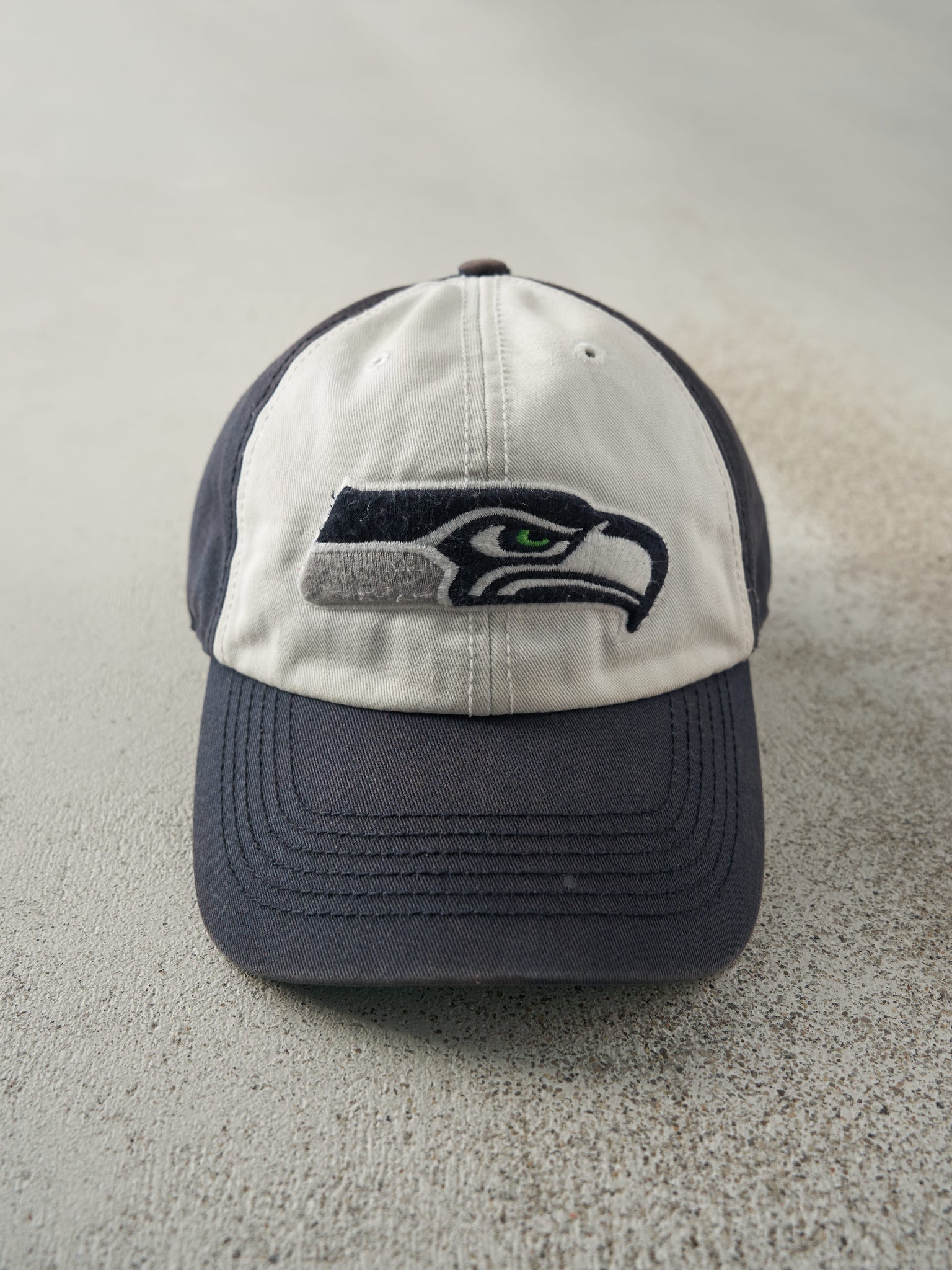 Vintage Y2K Navy Blue Seattle Seahawks Fitted Hat (7 1/4)