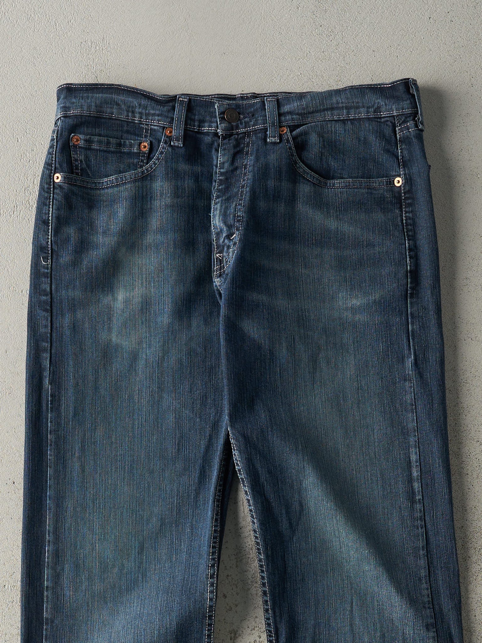 Vintage Y2K Dark Wash Levi's 505 Jeans (33x33)