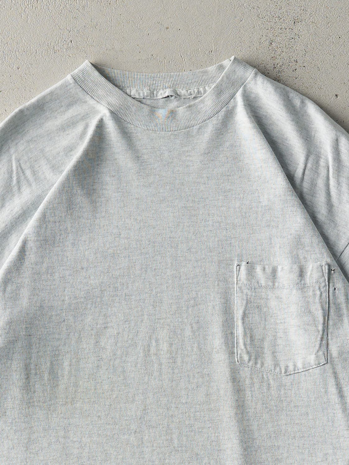 Vintage 90s Heather Grey Blank Pocket Tee (M)