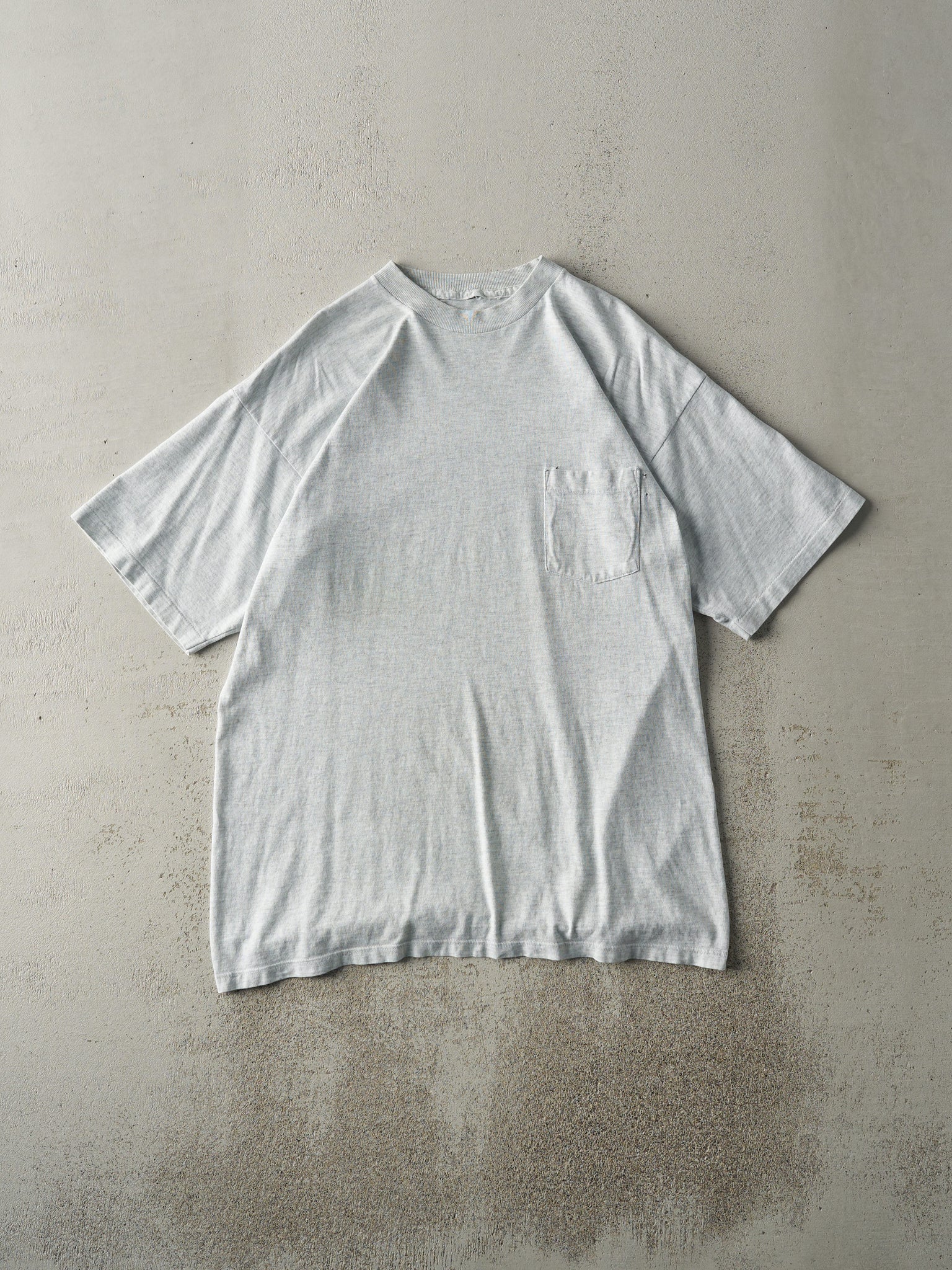 Vintage 90s Heather Grey Blank Pocket Tee (M)