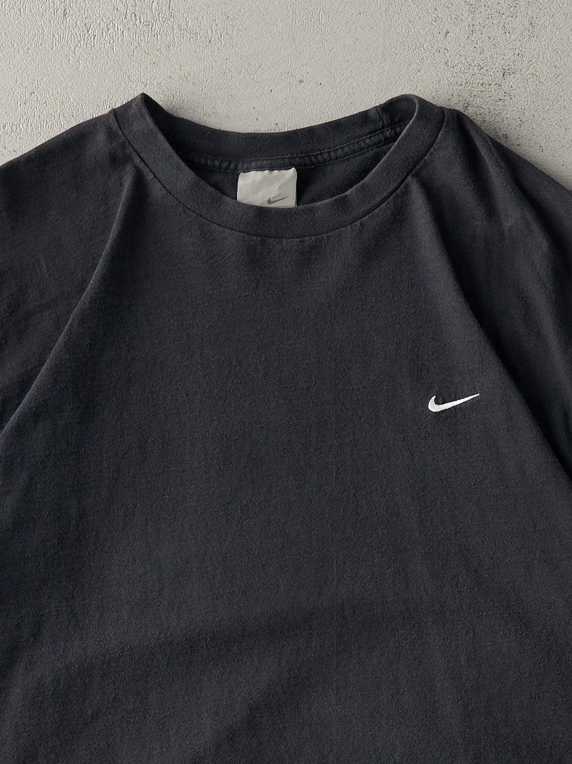 Vintage Y2K Black Embroidered Nike Swoosh Tee (L)