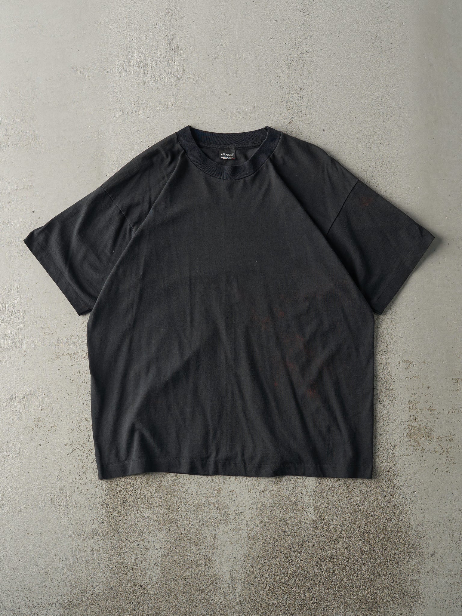 Vintage 90s Faded Black Blank Single Stitch Tee (L)