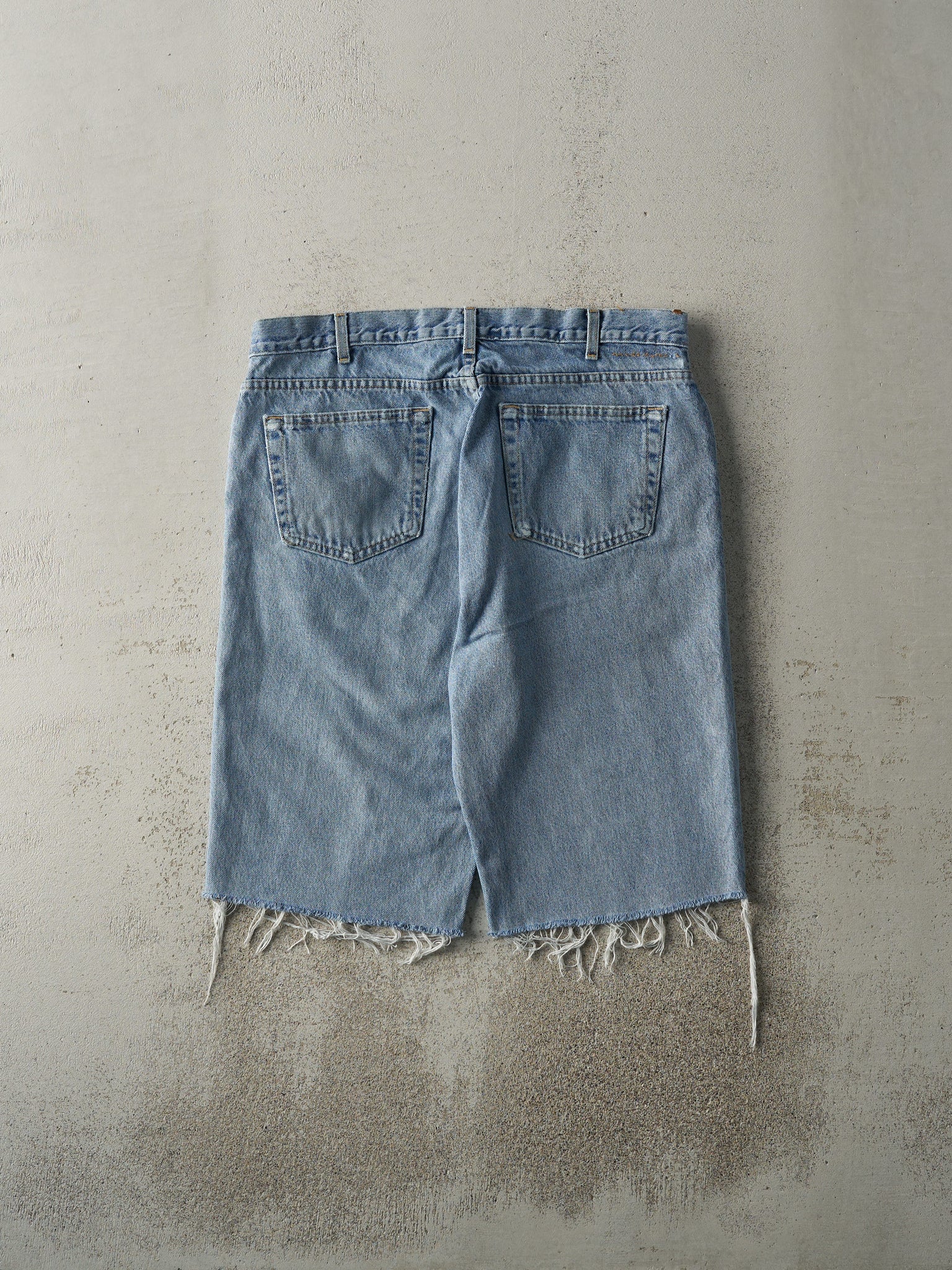 Vintage 90s Light Wash Cut Off Jean Shorts (37x13)