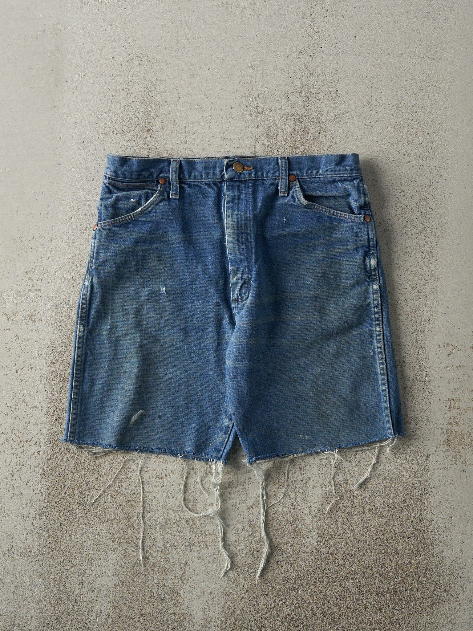 Vintage 80s Mid Wash Wrangler Cut Off Jean Shorts (31x7.5)