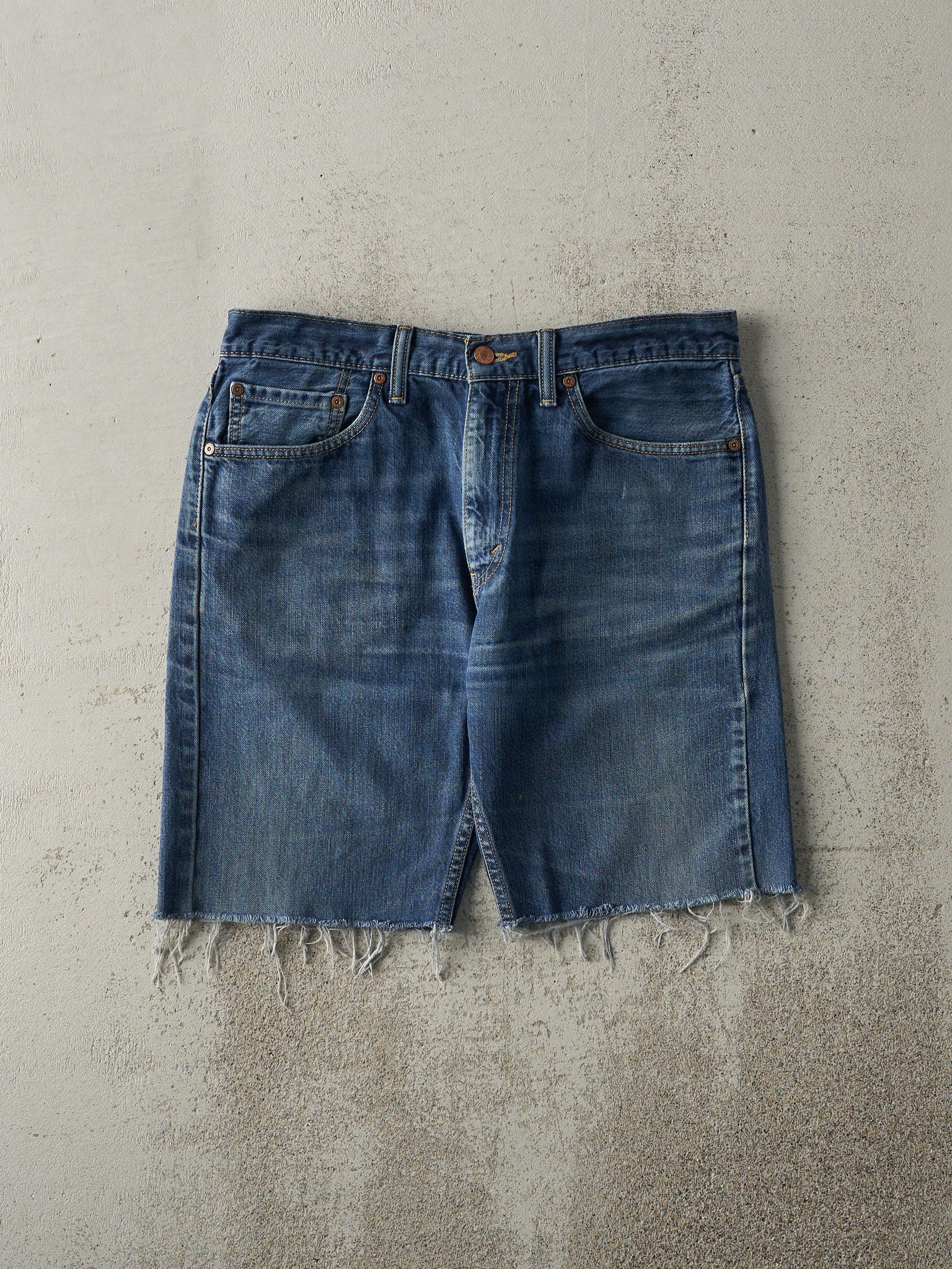 Vintage Y2K Dark Wash Levi's 505 Cut Off Jean Shorts (34x9)