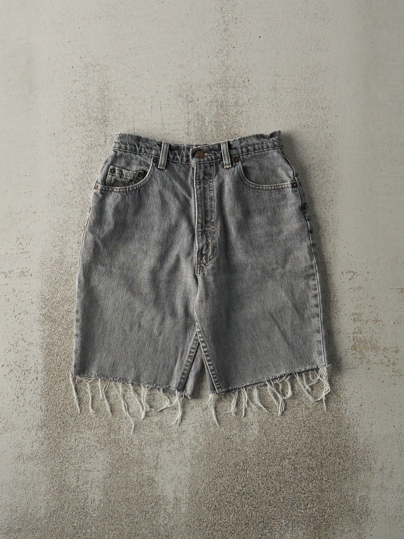 Vintage 90s Grey Levi's 531 Cut Off Jean Shorts (26x8.5)