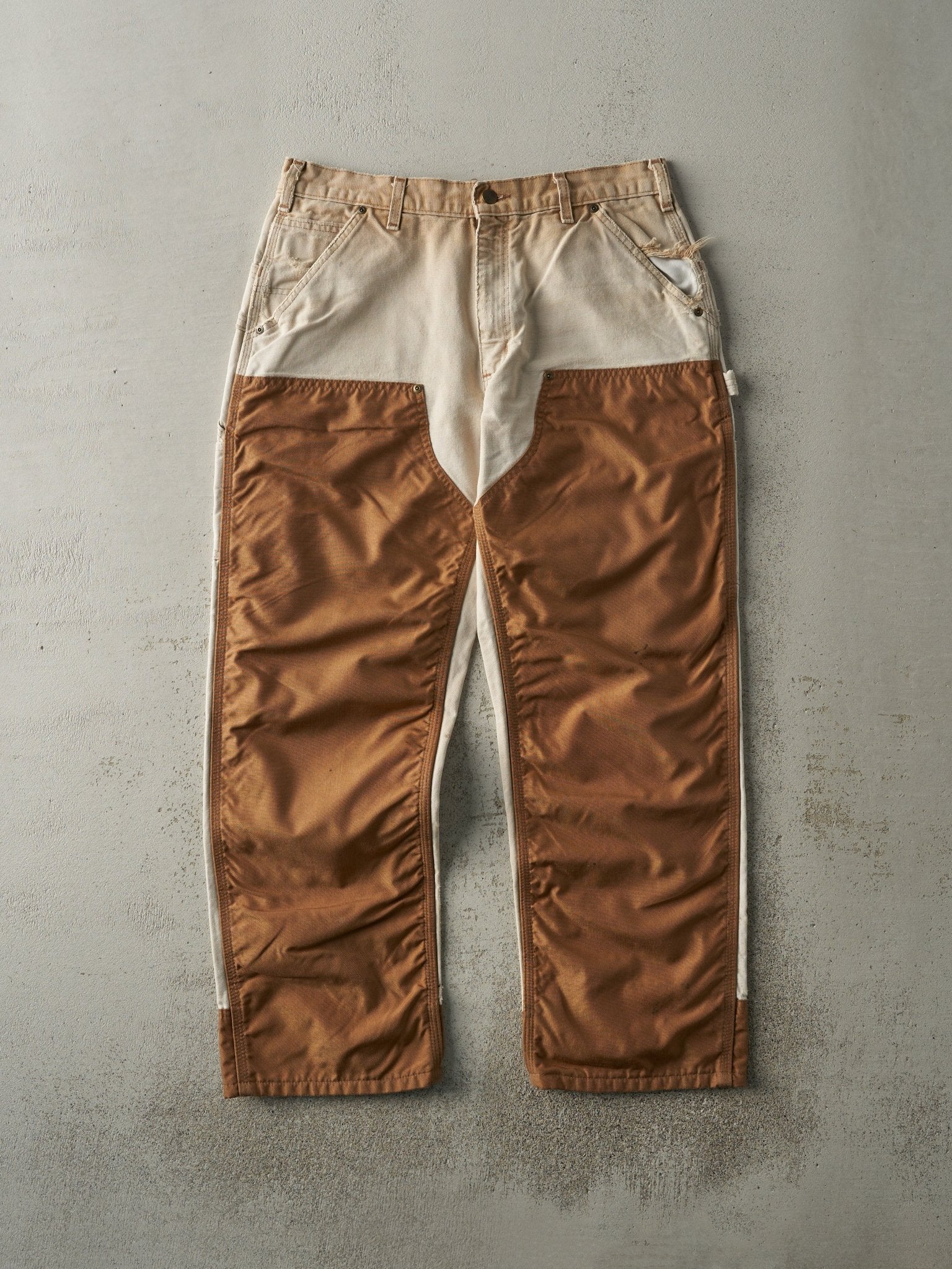 Vintage 90s Beige & Camel Dungaree Fit Carhartt Double Knee Pants (33x28)