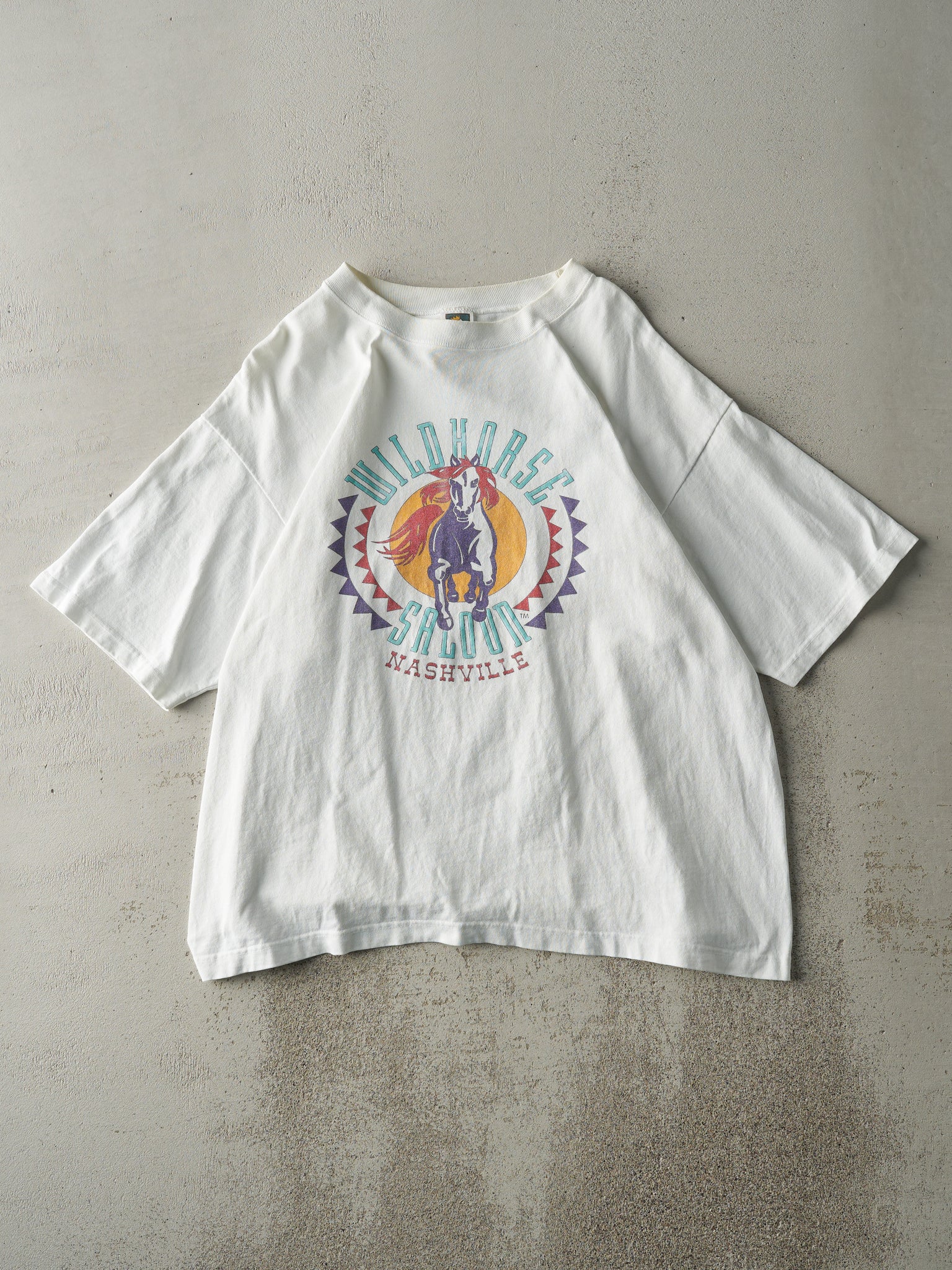 Vintage 90s White Wildhorse Saloon Tee (L)