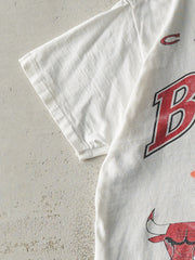 Vintage 90s White Chicago Bulls Single Stitch Tee (M)