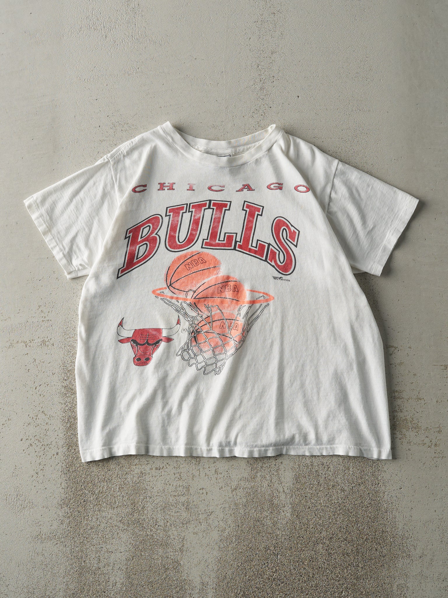 Vintage 90s White Chicago Bulls Single Stitch Tee (M)