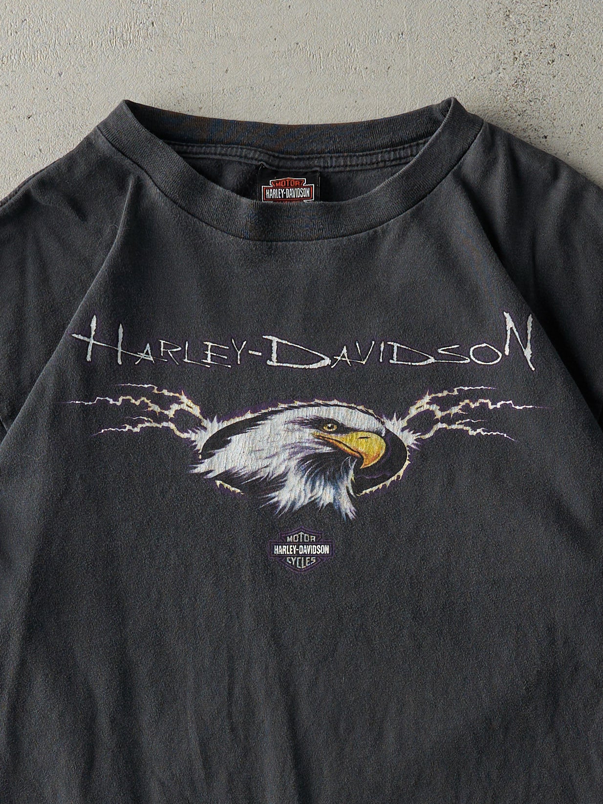 Vintage 01' Faded Black Fayetteville North Carolina Harley Davidson Tee (M)