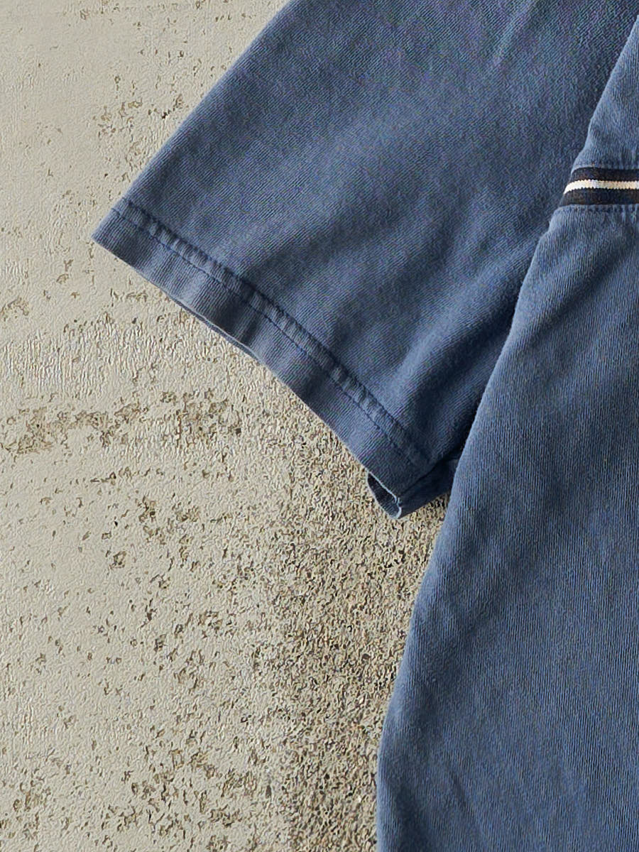 Vintage Y2K Blue Striped Gap Tee (M/L)